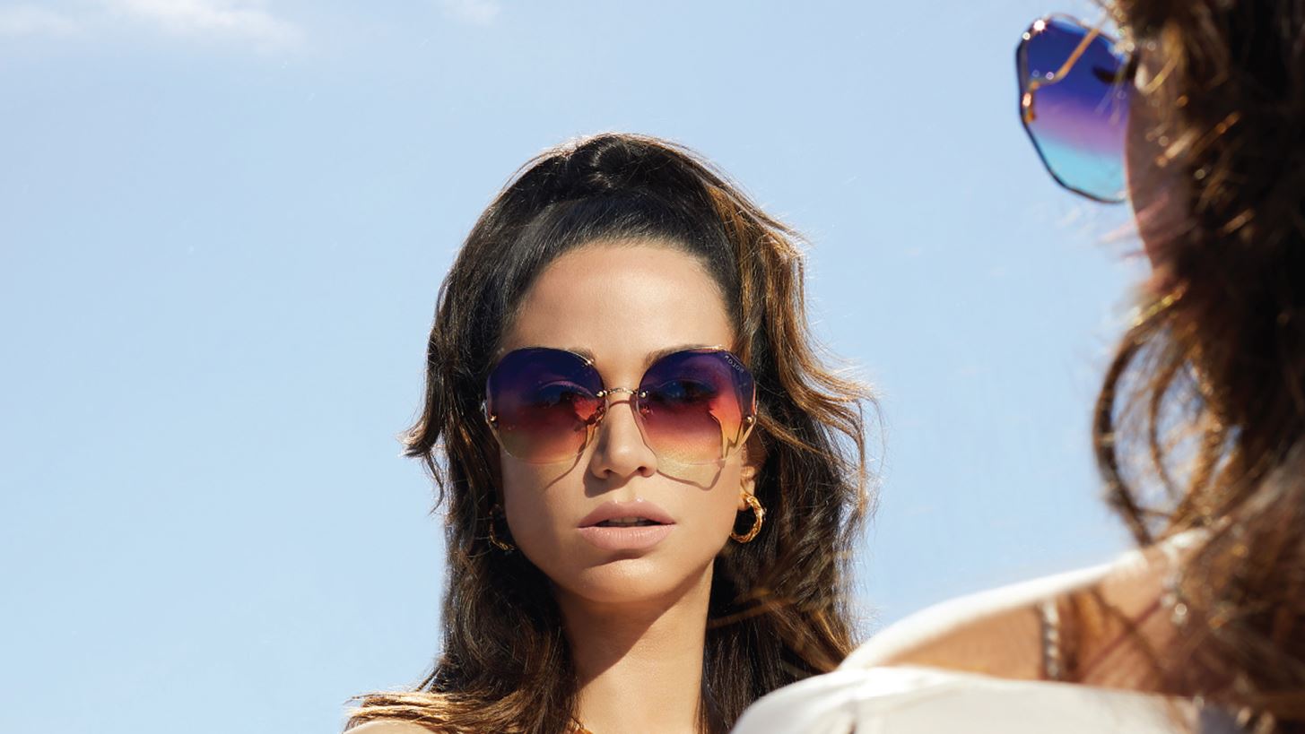 Οι πιο hot τάσεις της σεζόν στα γυαλιά ηλίου βρίσκονται σ’ αυτή τη συλλογή