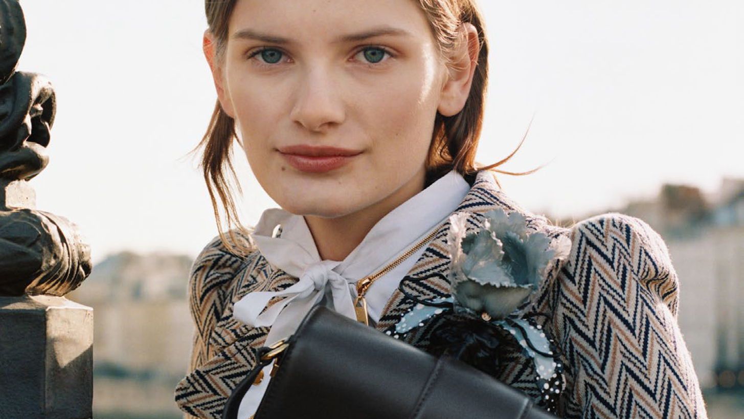 LV Pont 9: &#x397; &#x3BD;&#x3AD;&#x3B1; it bag &#x3C4;&#x3BF;&#x3C5; &#x3BF;&#x3AF;&#x3BA;&#x3BF;&#x3C5; Louis Vuitton