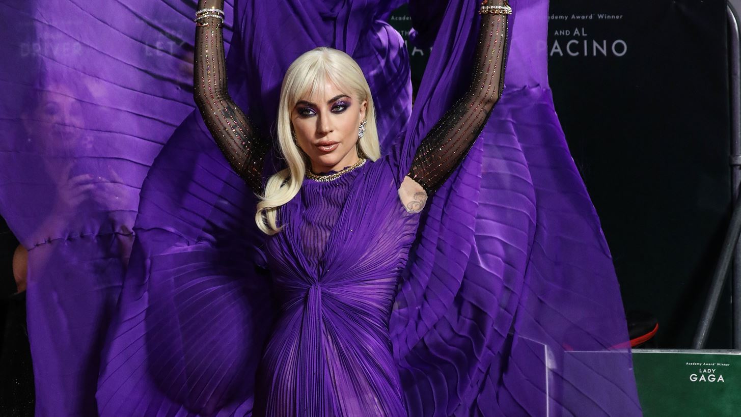 House of Gucci | &#x397; &#x3B5;&#x3BD;&#x3C4;&#x3C5;&#x3C0;&#x3C9;&#x3C3;&#x3B9;&#x3B1;&#x3BA;&#x3AE; &#x3B5;&#x3BC;&#x3C6;&#x3AC;&#x3BD;&#x3B9;&#x3C3;&#x3B7; &#x3C4;&#x3B7;&#x3C2; Lady Gaga &#x3C3;&#x3C4;&#x3B7;&#x3BD; &#x3C0;&#x3C1;&#x3B5;&#x3BC;&#x3B9;&#x3AD;&#x3C1;&#x3B1; &#x3C4;&#x3B7;&#x3C2; &#x3C4;&#x3B1;&#x3B9;&#x3BD;&#x3AF;&#x3B1;&#x3C2;