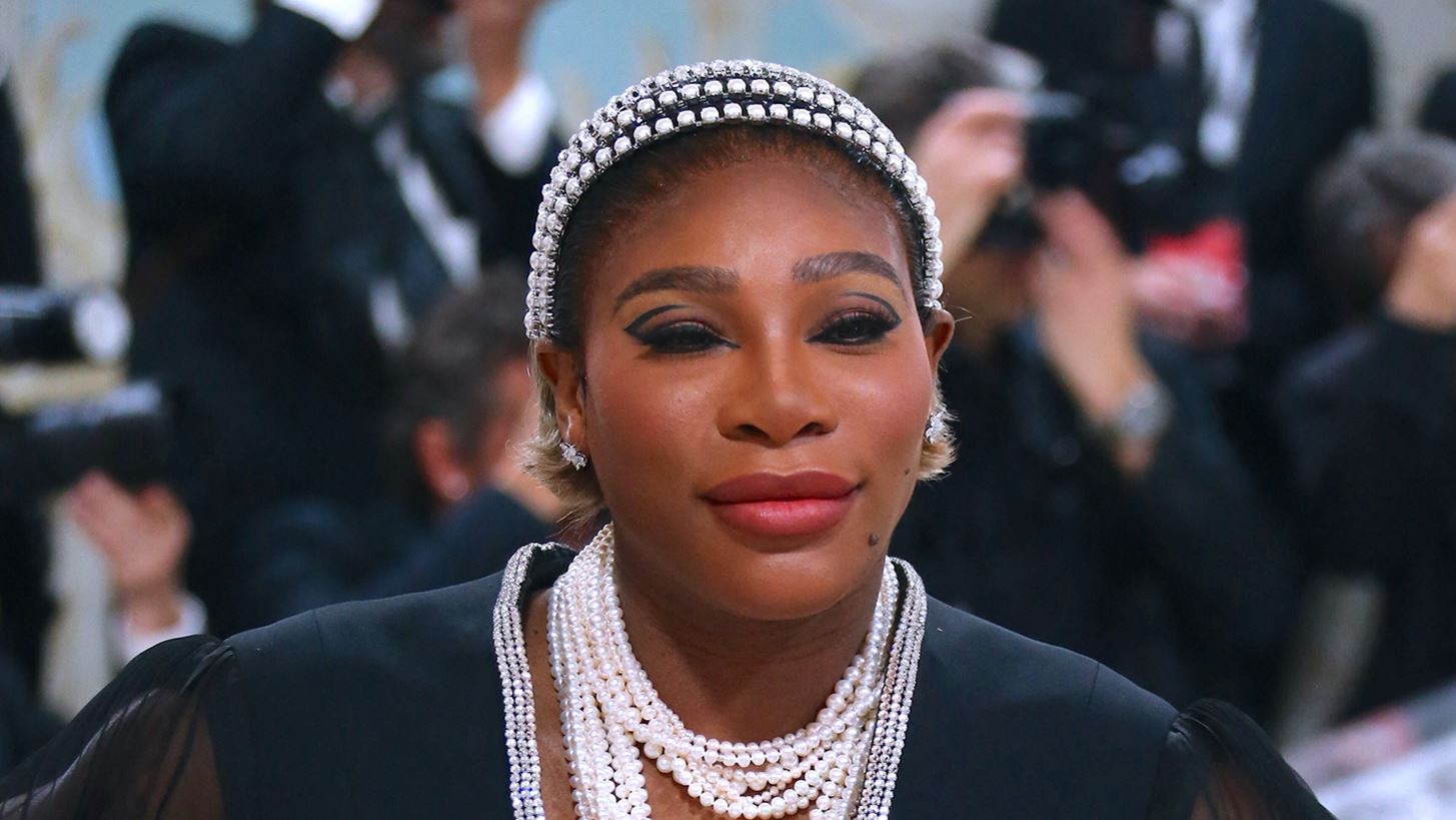 Serena Williams | &#x398;&#x3B1; &#x3C4;&#x3B9;&#x3BC;&#x3B7;&#x3B8;&#x3B5;&#x3AF; &#x3BC;&#x3B5; &#x3C4;&#x3BF; &#x3B2;&#x3C1;&#x3B1;&#x3B2;&#x3B5;&#x3AF;&#x3BF; Fashion Icon &#x3C3;&#x3C4;&#x3B1; &#x3C6;&#x3B5;&#x3C4;&#x3B9;&#x3BD;&#x3AC; CFDA