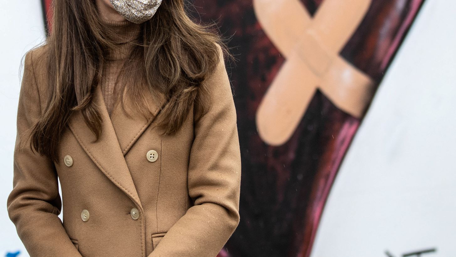 H Kate Middleton &#x3B1;&#x3C0;&#x3BF;&#x3B3;&#x3B5;&#x3AF;&#x3C9;&#x3C3;&#x3B5; &#x3C4;&#x3BF; neutral chic