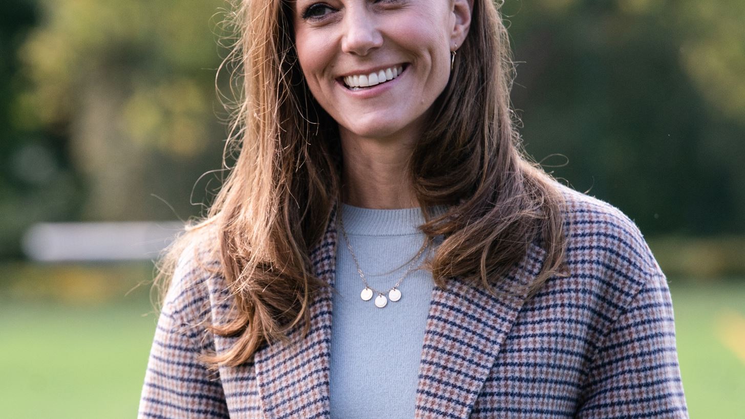 &#x397; chic &#x3C6;&#x3B8;&#x3B9;&#x3BD;&#x3BF;&#x3C0;&#x3C9;&#x3C1;&#x3B9;&#x3BD;&#x3AE; &#x3B5;&#x3BC;&#x3C6;&#x3AC;&#x3BD;&#x3B9;&#x3C3;&#x3B7; &#x3C4;&#x3B7;&#x3C2; Kate Middleton