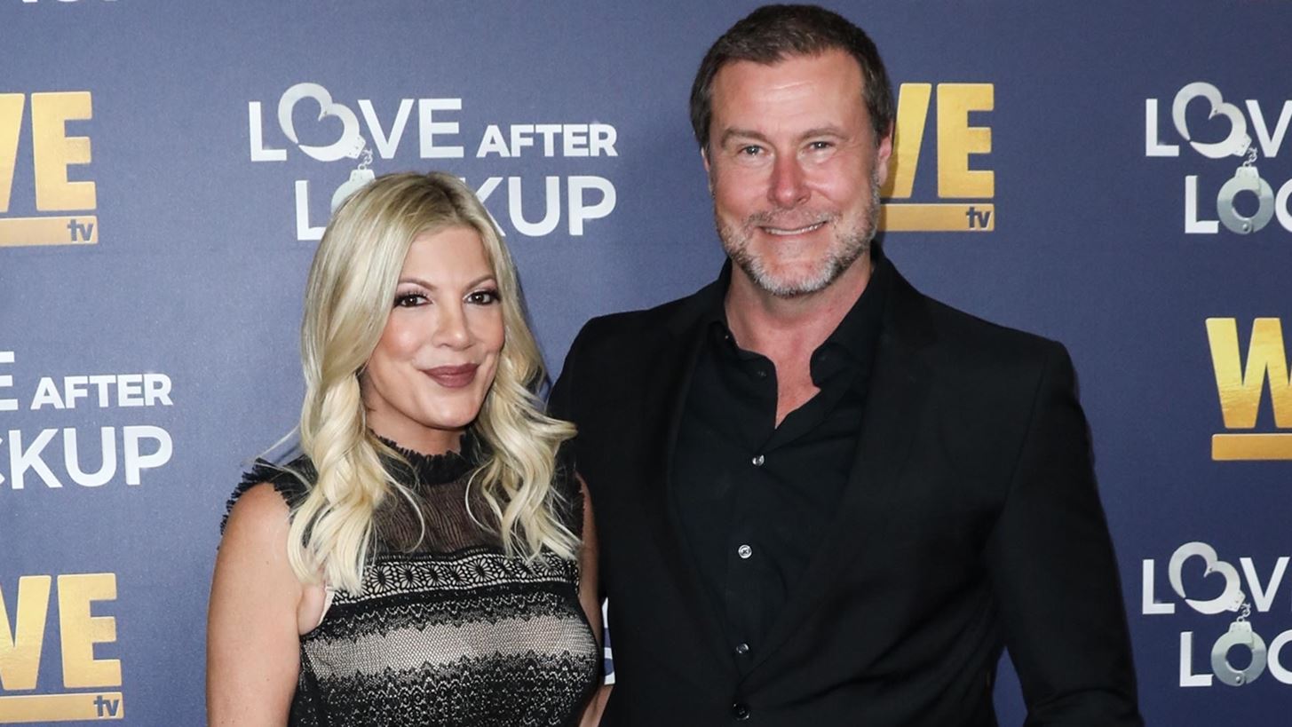 Tori Spelling | &#x39A;&#x3B1;&#x3C4;&#x3AD;&#x3B8;&#x3B5;&#x3C3;&#x3B5; &#x3B1;&#x3AF;&#x3C4;&#x3B7;&#x3C3;&#x3B7; &#x3B4;&#x3B9;&#x3B1;&#x3B6;&#x3C5;&#x3B3;&#x3AF;&#x3BF;&#x3C5; &#x3BC;&#x3B5;&#x3C4;&#x3AC; &#x3B1;&#x3C0;&#x3CC; 18 &#x3C7;&#x3C1;&#x3CC;&#x3BD;&#x3B9;&#x3B1; &#x3B3;&#x3AC;&#x3BC;&#x3BF;&#x3C5;