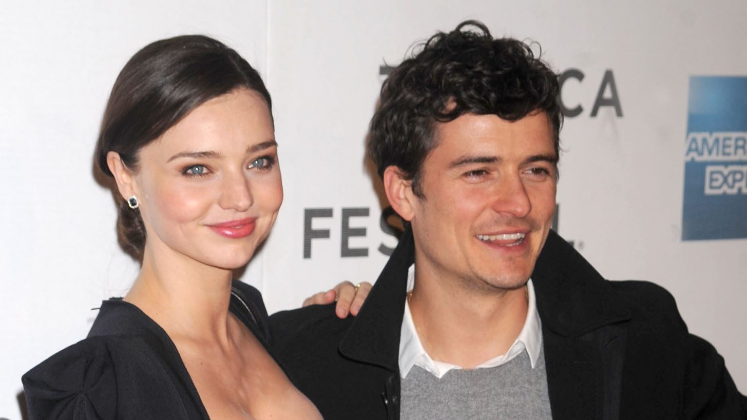 &#x3A0;&#x3BF;&#x3CD; &#x3C0;&#x3AC;&#x3B5;&#x3B9; &#x3BF; &#x3AD;&#x3C1;&#x3C9;&#x3C4;&#x3B1;&#x3C2; &#x3BC;&#x3B5;&#x3C4;&#x3AC; &#x3C4;&#x3BF;&#x3BD; &#x3C7;&#x3C9;&#x3C1;&#x3B9;&#x3C3;&#x3BC;&#x3CC;; | &#x397; Miranda Kerr &#x3B2;&#x3BB;&#x3AD;&#x3C0;&#x3B5;&#x3B9; &#x3C0;&#x3BB;&#x3AD;&#x3BF;&#x3BD; &#x3C4;&#x3BF;&#x3BD; &#x3C0;&#x3C1;&#x3CE;&#x3B7;&#x3BD; &#x3C3;&#x3CD;&#x3BD;&#x3C4;&#x3C1;&#x3BF;&#x3C6;&#x3CC; &#x3C4;&#x3B7;&#x3C2;, Orlando Bloom, &#x3C3;&#x3B1;&#x3BD; &#x3B1;&#x3B4;&#x3B5;&#x3C1;&#x3C6;&#x3CC; &#x3C4;&#x3B7;&#x3C2;