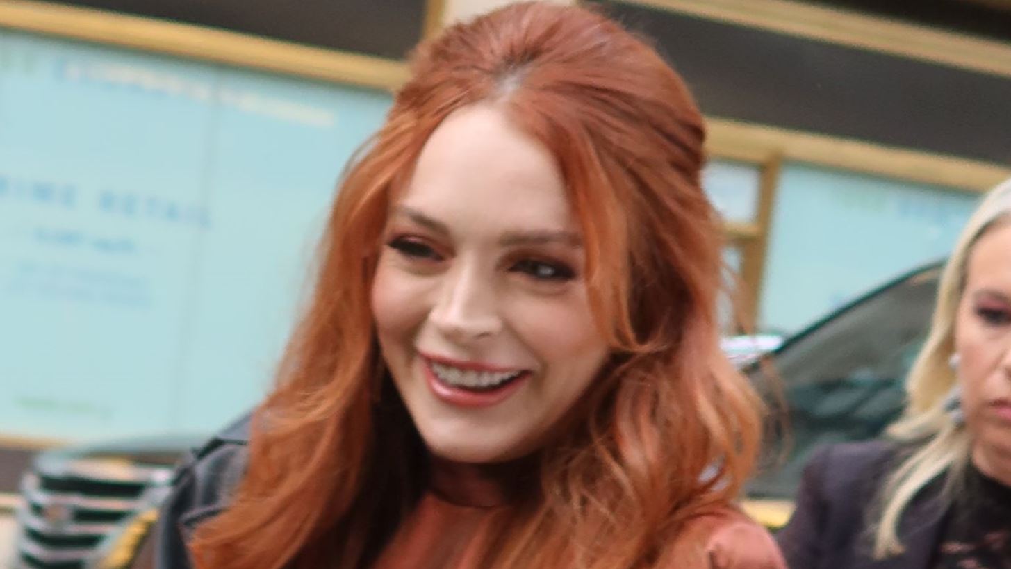 Lindsay Lohan | &#x391;&#x3C0;&#x3BF;&#x3BA;&#x3AC;&#x3BB;&#x3C5;&#x3C8;&#x3B5; &#x3C4;&#x3BF; &#x3B4;&#x3CE;&#x3C1;&#x3BF; &#x3C0;&#x3BF;&#x3C5; &#x3AD;&#x3BA;&#x3B1;&#x3BD;&#x3B5; &#x3B7; Jamie Lee Curtis &#x3C3;&#x3C4;&#x3BF; &#x3BD;&#x3B5;&#x3BF;&#x3B3;&#x3AD;&#x3BD;&#x3BD;&#x3B7;&#x3C4;&#x3BF; &#x3BC;&#x3C9;&#x3C1;&#x3CC; &#x3C4;&#x3B7;&#x3C2;