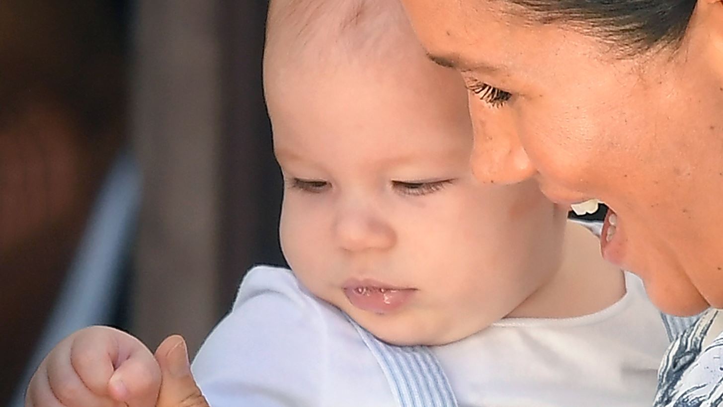 &#x3A4;&#x3BF; &#x3C0;&#x3B1;&#x3C1;&#x3B1;&#x3C4;&#x3C3;&#x3BF;&#x3CD;&#x3BA;&#x3BB;&#x3B9; &#x3C4;&#x3B7;&#x3C2; Meghan Markle &#x3B3;&#x3B9;&#x3B1; &#x3C4;&#x3BF;&#x3BD; &#x3B3;&#x3B9;&#x3BF; &#x3C4;&#x3B7;&#x3C2; &#x3AD;&#x3C7;&#x3B5;&#x3B9; &#x3AD;&#x3BD;&#x3B1; &#x3B9;&#x3B4;&#x3B9;&#x3B1;&#x3AF;&#x3C4;&#x3B5;&#x3C1;&#x3BF; &#x3BD;&#x3CC;&#x3B7;&#x3BC;&#x3B1;