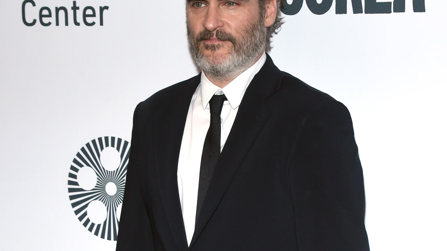 &#x39F; Joaquin Phoenix &#x3BB;&#x3AD;&#x3B5;&#x3B9; &#x3CC;&#x3C4;&#x3B9; &#x3BA;&#x3CC;&#x3BD;&#x3C4;&#x3B5;&#x3C8;&#x3B5; &#x3BD;&#x3B1; &#x3C4;&#x3C1;&#x3B5;&#x3BB;&#x3B1;&#x3B8;&#x3B5;&#x3AF; &#x3C3;&#x3C4;&#x3B1; &#x3B3;&#x3C5;&#x3C1;&#x3AF;&#x3C3;&#x3BC;&#x3B1;&#x3C4;&#x3B1; &#x3C4;&#x3BF;&#x3C5; Joker
