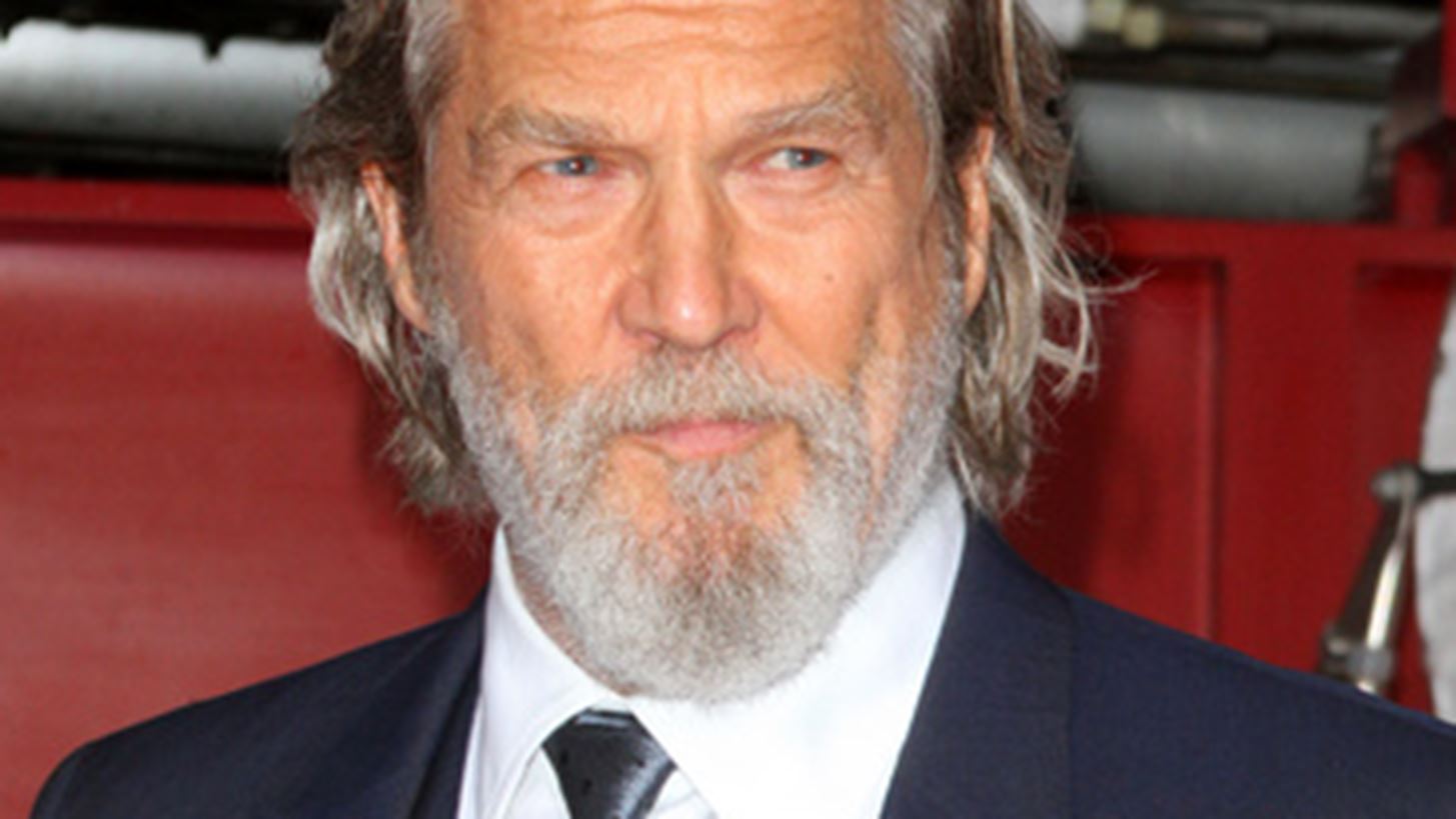 Jeff Bridges | &#x39F; &#x3B1;&#x3B3;&#x3CE;&#x3BD;&#x3B1;&#x3C2; &#x3C4;&#x3BF;&#x3C5; &#x3B3;&#x3B9;&#x3B1; &#x3BD;&#x3B1; &#x3BA;&#x3B1;&#x3C4;&#x3B1;&#x3C6;&#x3AD;&#x3C1;&#x3B5;&#x3B9; &#x3BD;&#x3B1; &#x3C3;&#x3C5;&#x3BD;&#x3BF;&#x3B4;&#x3AD;&#x3C8;&#x3B5;&#x3B9; &#x3C4;&#x3B7;&#x3BD; &#x3BA;&#x3CC;&#x3C1;&#x3B7; &#x3C4;&#x3BF;&#x3C5; &#x3C3;&#x3C4;&#x3BF; &#x3B3;&#x3AC;&#x3BC;&#x3BF; &#x3C4;&#x3B7;&#x3C2; &#x3C0;&#x3B1;&#x3C1;&#x3AC; &#x3C4;&#x3B1; &#x3C0;&#x3C1;&#x3BF;&#x3B2;&#x3BB;&#x3AE;&#x3BC;&#x3B1;&#x3C4;&#x3B1; &#x3C5;&#x3B3;&#x3B5;&#x3AF;&#x3B1;&#x3C2;