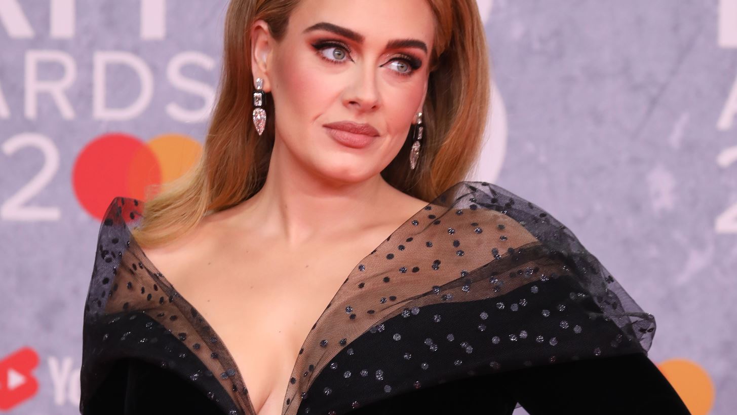 Adele | &#x3A4;&#x3CC;&#x3C3;&#x3BF; &#x3BA;&#x3B1;&#x3B9;&#x3C1;&#x3CC; &#x3C0;&#x3C1;&#x3BF;&#x3C6;&#x3AD;&#x3C1;&#x3B1;&#x3BC;&#x3B5; &#x3BB;&#x3AC;&#x3B8;&#x3BF;&#x3C2; &#x3C4;&#x3BF; &#x3CC;&#x3BD;&#x3BF;&#x3BC;&#x3AC; &#x3C4;&#x3B7;&#x3C2;