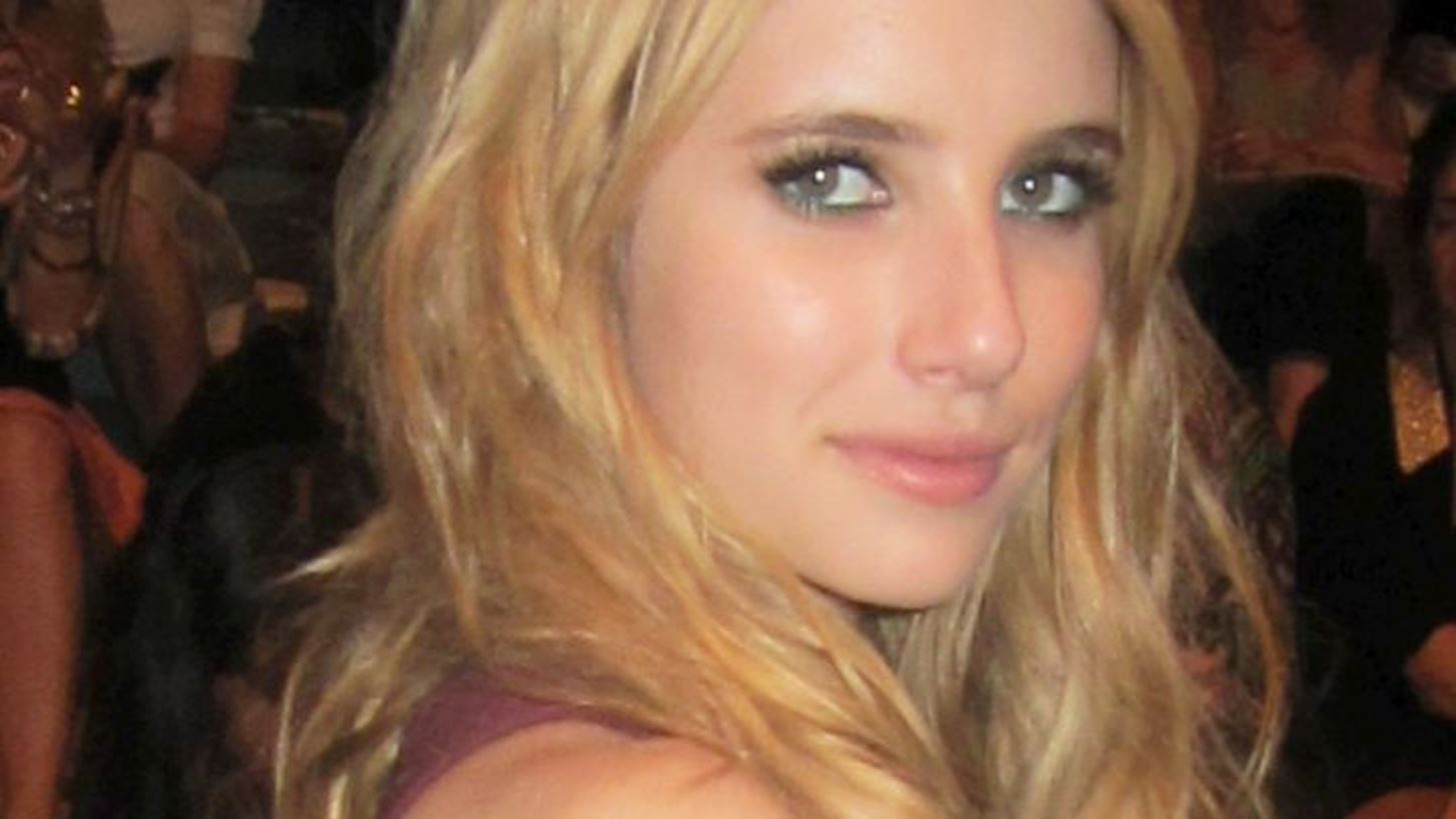 Emma Roberts | &#x39C;&#x3B1;&#x3C2; &#x3B4;&#x3B5;&#x3AF;&#x3C7;&#x3BD;&#x3B5;&#x3B9; &#x3B3;&#x3B9;&#x3B1; &#x3C0;&#x3C1;&#x3CE;&#x3C4;&#x3B7; &#x3C6;&#x3BF;&#x3C1;&#x3AC; &#x3C4;&#x3BF; &#x3B3;&#x3B9;&#x3BF; &#x3C4;&#x3B7;&#x3C2;