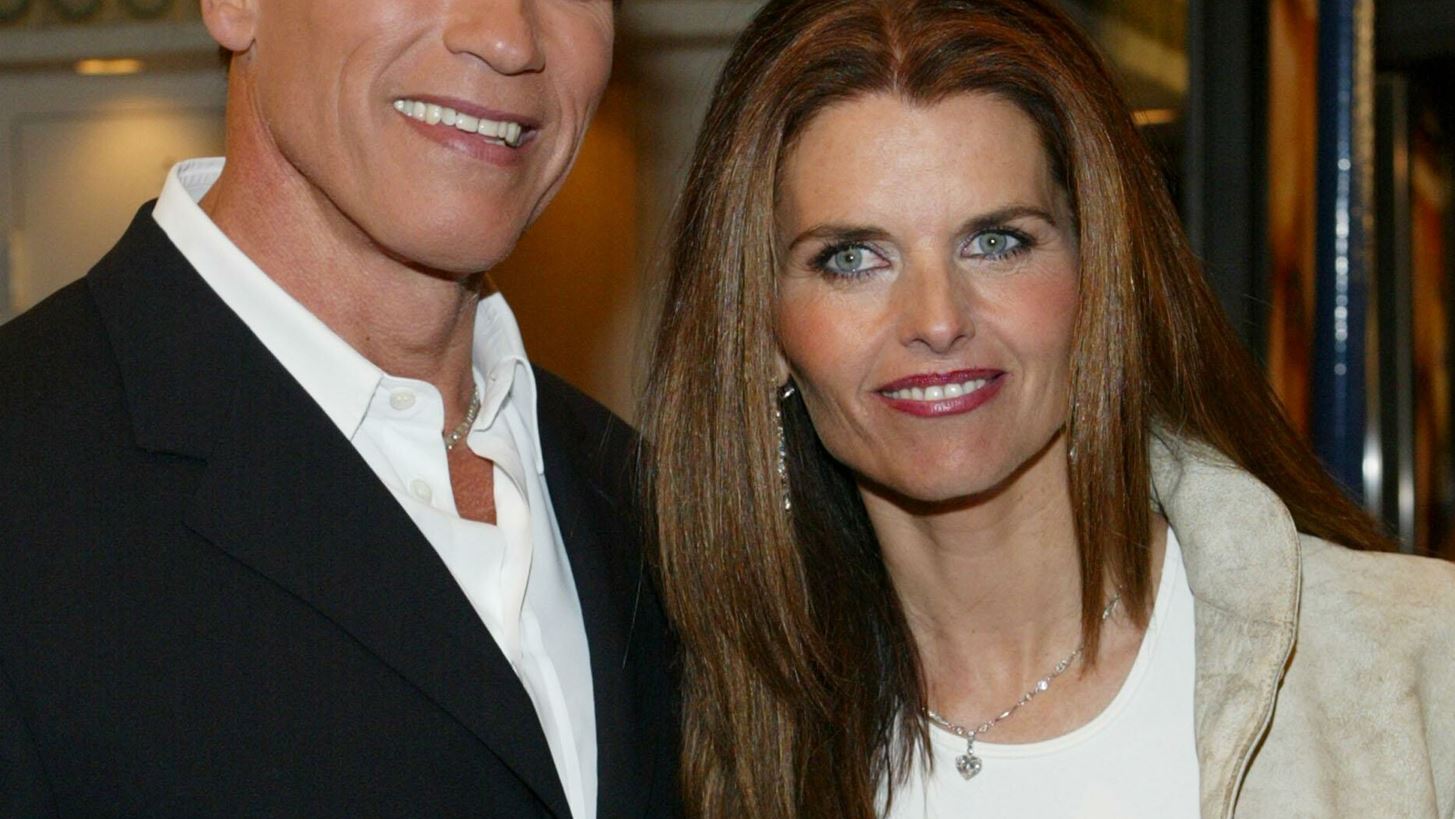 Maria Shriver | &#x394;&#x3B9;&#x3BA;&#x3B1;&#x3B9;&#x3BF;&#x3CD;&#x3C4;&#x3B1;&#x3B9; &#x3C4;&#x3B1; &#x3BC;&#x3B9;&#x3C3;&#x3AC; &#x3C7;&#x3C1;&#x3AE;&#x3BC;&#x3B1;&#x3C4;&#x3B1; &#x3C4;&#x3BF;&#x3C5; Arnold Schwarzenegger &#x3BC;&#x3B5;&#x3C4;&#x3AC; &#x3C4;&#x3B7;&#x3BD; &#x3BF;&#x3C1;&#x3B9;&#x3C3;&#x3C4;&#x3B9;&#x3BA;&#x3BF;&#x3C0;&#x3BF;&#x3AF;&#x3B7;&#x3C3;&#x3B7; &#x3C4;&#x3BF;&#x3C5; &#x3B4;&#x3B9;&#x3B1;&#x3B6;&#x3C5;&#x3B3;&#x3AF;&#x3BF;&#x3C5; &#x3C4;&#x3BF;&#x3C5;&#x3C2;