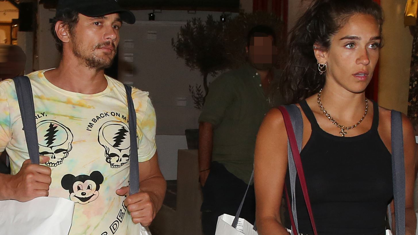 James Franco | &#x3A3;&#x3C4;&#x3B7; &#x39C;&#x3CD;&#x3BA;&#x3BF;&#x3BD;&#x3BF; &#x3B3;&#x3B9;&#x3B1; &#x3B4;&#x3B9;&#x3B1;&#x3BA;&#x3BF;&#x3C0;&#x3AD;&#x3C2; &#x3BC;&#x3B5; &#x3C4;&#x3B7;&#x3BD; &#x3C3;&#x3CD;&#x3BD;&#x3C4;&#x3C1;&#x3BF;&#x3C6;&#x3CC; &#x3C4;&#x3BF;&#x3C5;, Isabel Pakzad