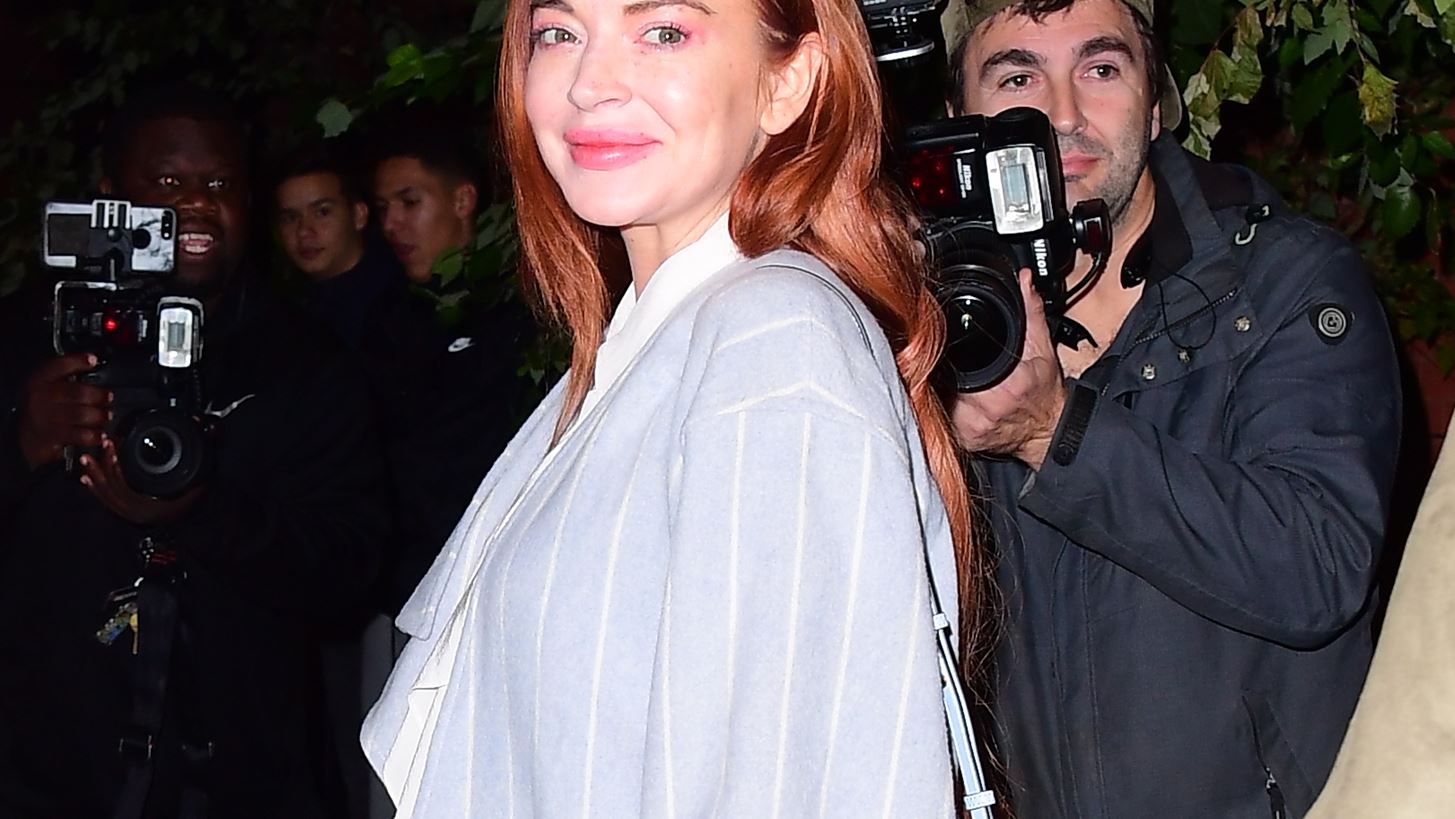 Lindsay Lohan | &#x3A0;&#x3B5;&#x3C1;&#x3B9;&#x3BC;&#x3AD;&#x3BD;&#x3B5;&#x3B9; &#x3C4;&#x3BF; &#x3C0;&#x3C1;&#x3CE;&#x3C4;&#x3BF; &#x3C4;&#x3B7;&#x3C2; &#x3C0;&#x3B1;&#x3B9;&#x3B4;&#x3AF; &#x3BC;&#x3B5; &#x3C4;&#x3BF;&#x3BD; Bader Shammas