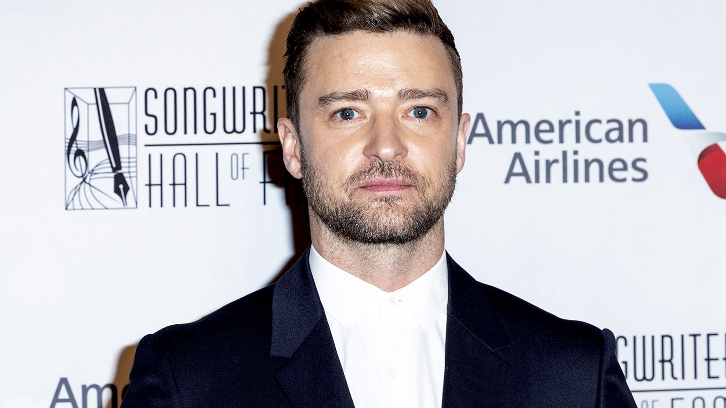 &#x39F; Justin Timberlake &#x3C7;&#x3CE;&#x3C1;&#x3B9;&#x3C3;&#x3B5; &#x3C4;&#x3B7;&#x3BD; Britney Spears &#x3BC;&#x3B5; &#x3AD;&#x3BD;&#x3B1; &#x3B1;&#x3C0;&#x3BB;&#x3CC; &#x3BC;&#x3AE;&#x3BD;&#x3C5;&#x3BC;&#x3B1; &#x3B4;&#x3CD;&#x3BF; &#x3BB;&#x3AD;&#x3BE;&#x3B5;&#x3C9;&#x3BD;
