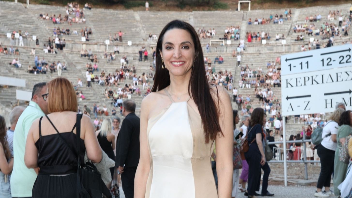 &#x39A;&#x3B1;&#x3C4;&#x3B5;&#x3C1;&#x3AF;&#x3BD;&#x3B1; &#x395;&#x3C5;&#x3B1;&#x3B3;&#x3B3;&#x3B5;&#x3BB;&#x3AC;&#x3C4;&#x3BF;&#x3C5; | &#x3A4;&#x3BF; elegant &#x3C6;&#x3CC;&#x3C1;&#x3B5;&#x3BC;&#x3B1; &#x395;&#x3BB;&#x3BB;&#x3B7;&#x3BD;&#x3AF;&#x3B4;&#x3B1;&#x3C2; &#x3C3;&#x3C7;&#x3B5;&#x3B4;&#x3B9;&#x3AC;&#x3C3;&#x3C4;&#x3C1;&#x3B9;&#x3B1;&#x3C2; &#x3C0;&#x3BF;&#x3C5; &#x3B5;&#x3C0;&#x3AD;&#x3BB;&#x3B5;&#x3BE;&#x3B5; &#x3B3;&#x3B9;&#x3B1; &#x3C4;&#x3B7;&#x3BD; &#x3C0;&#x3C1;&#x3B5;&#x3BC;&#x3B9;&#x3AD;&#x3C1;&#x3B1; &#x3C4;&#x3B7;&#x3C2; &quot;&#x399;&#x3C6;&#x3B9;&#x3B3;&#x3AD;&#x3BD;&#x3B5;&#x3B9;&#x3B1;&#x3C2; &#x3B7; &#x3B5;&#x3BD; &#x391;&#x3C5;&#x3BB;&#x3AF;&#x3B4;&#x3B9;&quot; &#x3C3;&#x3C4;&#x3B7;&#x3BD; &#x395;&#x3C0;&#x3AF;&#x3B4;&#x3B1;&#x3C5;&#x3C1;&#x3BF;