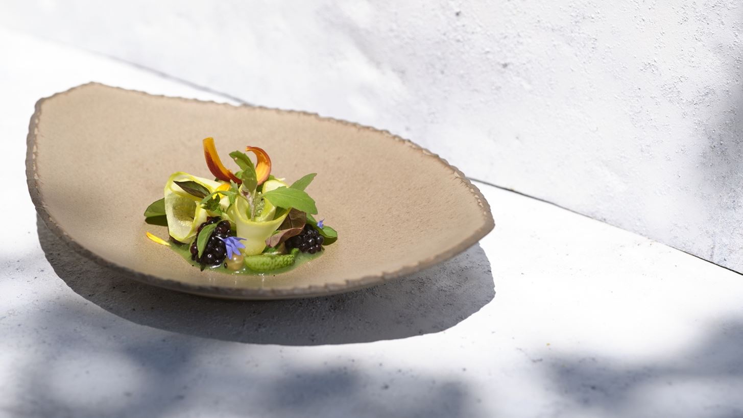 Culinary Summer | &#x3A4;&#x3C1;&#x3AF;&#x3B1; fine dining &#x3B3;&#x3B1;&#x3C3;&#x3C4;&#x3C1;&#x3BF;&#x3BD;&#x3BF;&#x3BC;&#x3B9;&#x3BA;&#x3AC; &#x3A6;&#x3B5;&#x3C3;&#x3C4;&#x3B9;&#x3B2;&#x3AC;&#x3BB; &#x3B5;&#x3C0;&#x3B9;&#x3C3;&#x3C4;&#x3C1;&#x3AD;&#x3C6;&#x3BF;&#x3C5;&#x3BD; &#x3BA;&#x3B1;&#x3B9; &#x3B4;&#x3AF;&#x3BD;&#x3BF;&#x3C5;&#x3BD; &#x3B3;&#x3B5;&#x3CD;&#x3C3;&#x3B7; (&#x3BA;&#x3B1;&#x3B9;) &#x3C3;&#x3C4;&#x3BF; &#x3C6;&#x3B5;&#x3C4;&#x3B9;&#x3BD;&#x3CC; &#x3BA;&#x3B1;&#x3BB;&#x3BF;&#x3BA;&#x3B1;&#x3AF;&#x3C1;&#x3B9;
