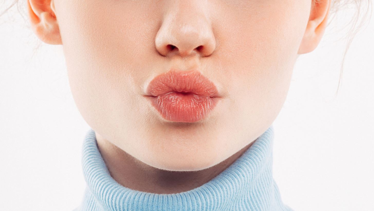 &#x391;&#x3C5;&#x3C4;&#x3CC; &#x3B5;&#x3AF;&#x3BD;&#x3B1;&#x3B9; &#x3C4;&#x3BF; &#x3BA;&#x3B1;&#x3BB;&#x3CD;&#x3C4;&#x3B5;&#x3C1;&#x3BF; lip oil &#x3B3;&#x3B9;&#x3B1; juicy &#x3B1;&#x3C0;&#x3BF;&#x3C4;&#x3AD;&#x3BB;&#x3B5;&#x3C3;&#x3BC;&#x3B1; &#x3C3;&#x3C4;&#x3B1; &#x3C7;&#x3B5;&#x3AF;&#x3BB;&#x3B7;