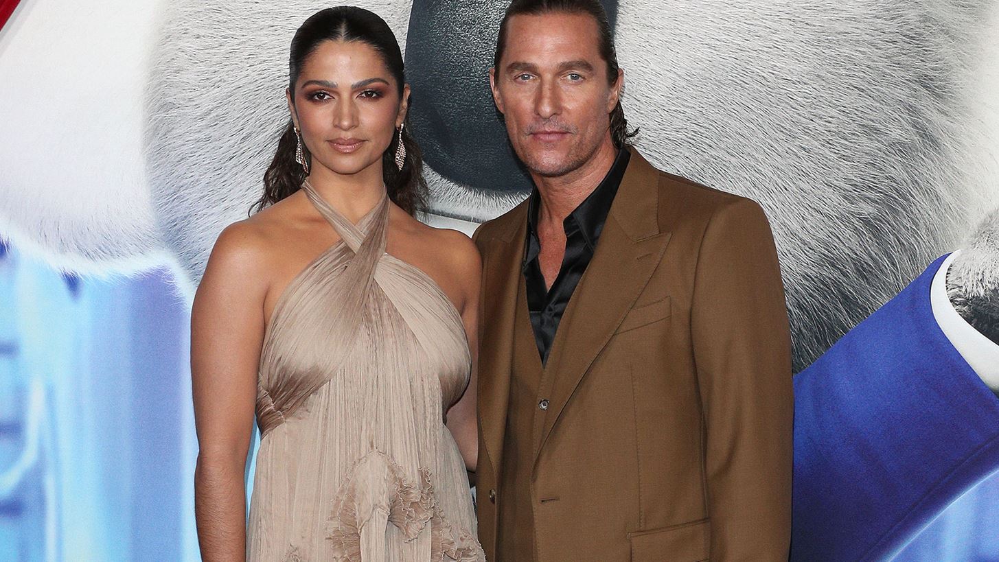What??? &#x397; Camila Alves &#x3BA;&#x3B1;&#x3B9; &#x3BF; Matthew McConaughey &#x3B4;&#x3B5;&#x3BD; &#x3B8;&#x3C5;&#x3BC;&#x3BF;&#x3CD;&#x3BD;&#x3C4;&#x3B1;&#x3B9; &#x3C0;&#x3CC;&#x3C4;&#x3B5; &#x3AD;&#x3C7;&#x3BF;&#x3C5;&#x3BD; &#x3B5;&#x3C0;&#x3AD;&#x3C4;&#x3B5;&#x3B9;&#x3BF; &#x3B3;&#x3AC;&#x3BC;&#x3BF;&#x3C5;