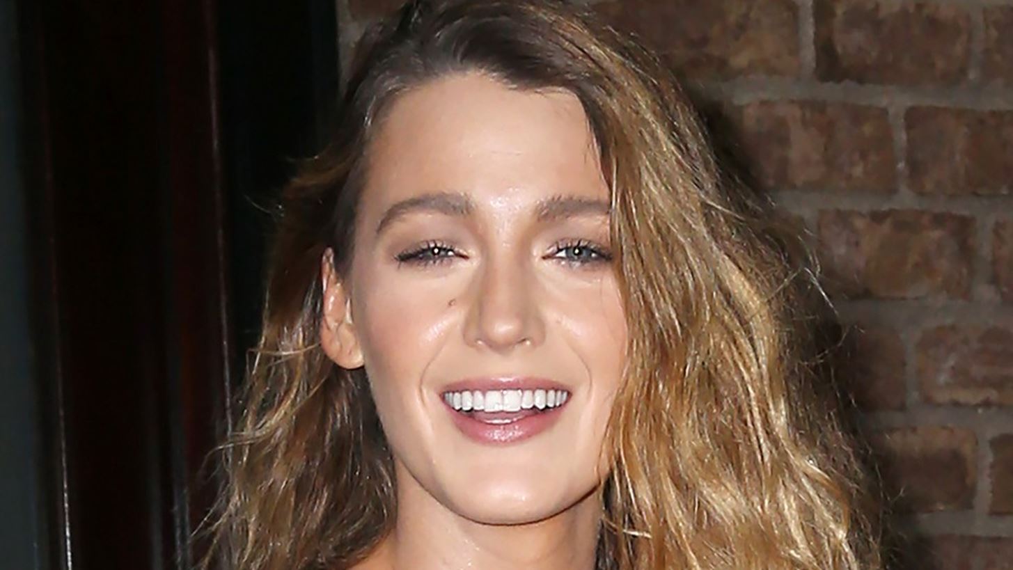 Blake Lively | &#x3A4;&#x3BF; &#x3B5;&#x3BA;&#x3C0;&#x3BB;&#x3B7;&#x3BA;&#x3C4;&#x3B9;&#x3BA;&#x3CC; &#x3B1;&#x3C1;&#x3B9;&#x3C3;&#x3C4;&#x3BF;&#x3CD;&#x3C1;&#x3B3;&#x3B7;&#x3BC;&#x3AC; &#x3C4;&#x3B7;&#x3C2; &#x3B1;&#x3C0;&#x3CC; &#x3BA;&#x3AD;&#x3C4;&#x3C3;&#x3B1;&#x3C0;