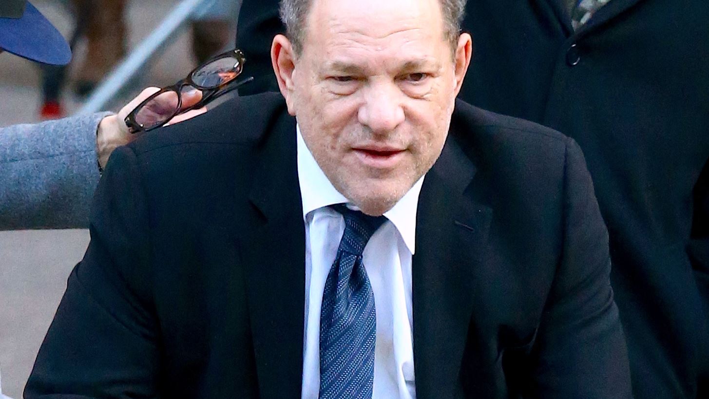 Harvey Weinstein | &#x39F; &#x3BA;&#x3B1;&#x3C4;&#x3B1;&#x3B4;&#x3B9;&#x3BA;&#x3B1;&#x3C3;&#x3BC;&#x3AD;&#x3BD;&#x3BF;&#x3C2; &#x3B3;&#x3B9;&#x3B1; &#x3C3;&#x3B5;&#x3BE;&#x3BF;&#x3C5;&#x3B1;&#x3BB;&#x3B9;&#x3BA;&#x3AD;&#x3C2; &#x3B5;&#x3C0;&#x3B9;&#x3B8;&#x3AD;&#x3C3;&#x3B5;&#x3B9;&#x3C2; &#x3C0;&#x3B1;&#x3C1;&#x3B1;&#x3B3;&#x3C9;&#x3B3;&#x3CC;&#x3C2; &#x3B4;&#x3B9;&#x3BA;&#x3AC;&#x3B6;&#x3B5;&#x3C4;&#x3B1;&#x3B9; &#x3BE;&#x3B1;&#x3BD;&#x3AC; &#x3C3;&#x3C4;&#x3BF; &#x39B;&#x3BF;&#x3C2; &#x386;&#x3BD;&#x3C4;&#x3B6;&#x3B5;&#x3BB;&#x3B5;&#x3C2;