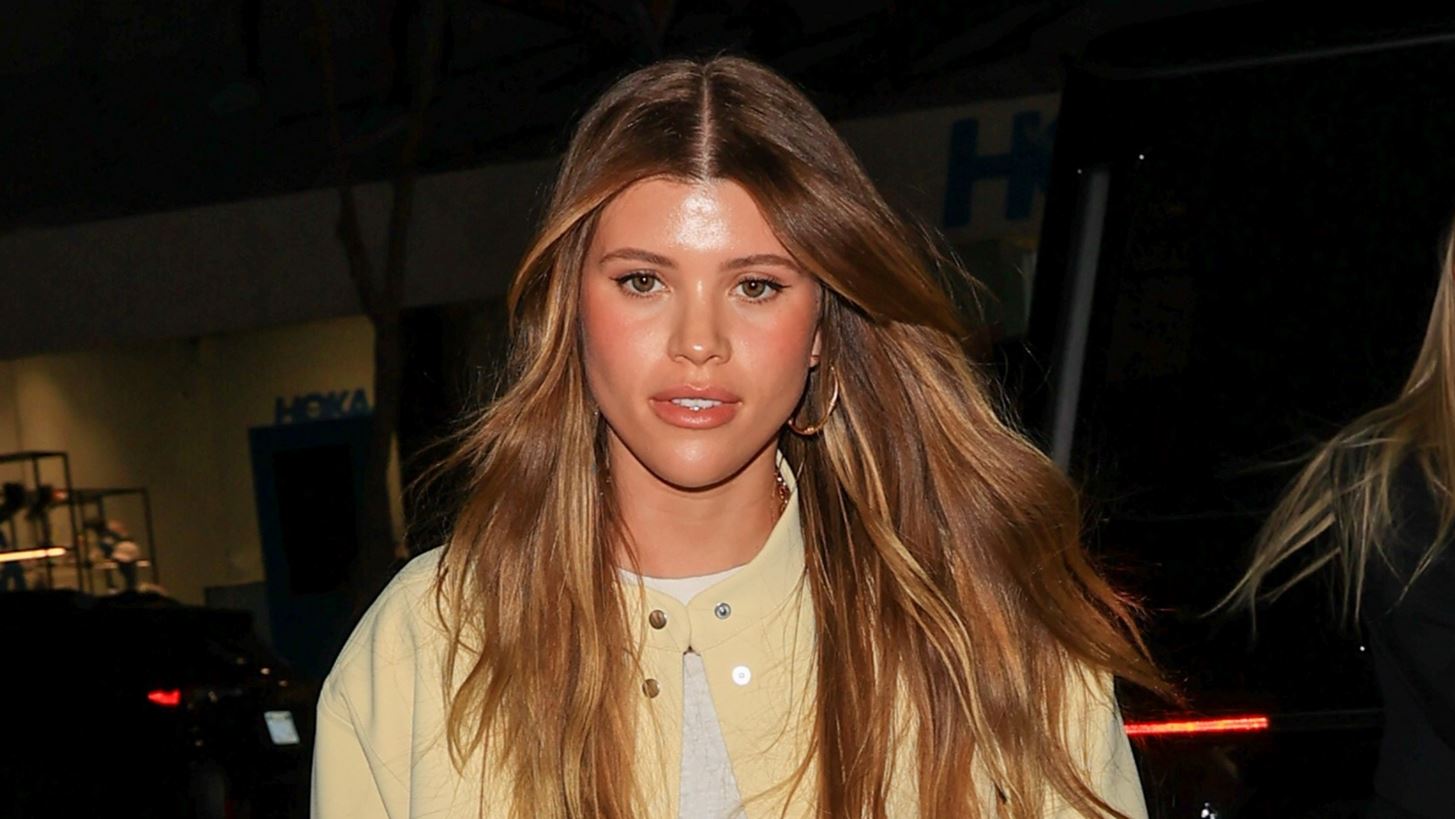 &#x391;&#x3C1;&#x3C1;&#x3B1;&#x3B2;&#x3C9;&#x3BD;&#x3B9;&#x3AC;&#x3C3;&#x3C4;&#x3B7;&#x3BA;&#x3B5; &#x3B7; Sofia Richie | &#x3A4;&#x3BF; &#x3B5;&#x3BD;&#x3C4;&#x3C5;&#x3C0;&#x3C9;&#x3C3;&#x3B9;&#x3B1;&#x3BA;&#x3CC; &#x3BC;&#x3BF;&#x3BD;&#x3CC;&#x3C0;&#x3B5;&#x3C4;&#x3C1;&#x3BF; &#x3B4;&#x3B1;&#x3C7;&#x3C4;&#x3C5;&#x3BB;&#x3AF;&#x3B4;&#x3B9; &#x3C0;&#x3BF;&#x3C5; &#x3AD;&#x3BA;&#x3B1;&#x3BD;&#x3B5; &quot;&#x3B5;&#x3C0;&#x3AF;&#x3B4;&#x3B5;&#x3B9;&#x3BE;&#x3B7;&quot; &#x3C3;&#x3C4;&#x3B1; social media
