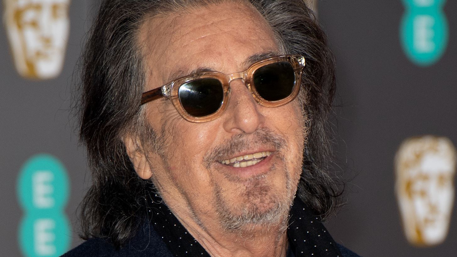 Al Pacino | &#x39E;&#x3B1;&#x3BD;&#x3AC; &#x3BC;&#x3C0;&#x3B1;&#x3BC;&#x3C0;&#x3AC;&#x3C2; &#x3C3;&#x3C4;&#x3B1; 83 &#x3C4;&#x3BF;&#x3C5; - &#x393;&#x3AD;&#x3BD;&#x3BD;&#x3B7;&#x3C3;&#x3B5; &#x3B7; 29&#x3C7;&#x3C1;&#x3BF;&#x3BD;&#x3B7; &#x3C3;&#x3CD;&#x3BD;&#x3C4;&#x3C1;&#x3BF;&#x3C6;&#x3CC;&#x3C2; &#x3C4;&#x3BF;&#x3C5;