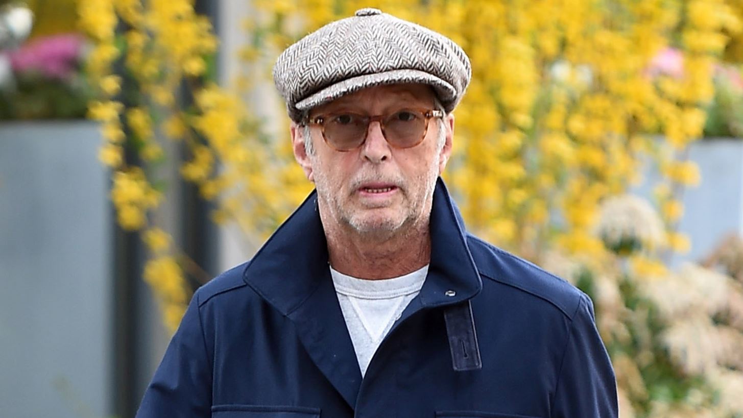 Eric Clapton | H &#x3C0;&#x3C1;&#x3BF;&#x3C3;&#x3C9;&#x3C0;&#x3B9;&#x3BA;&#x3AE; &#x3C4;&#x3C1;&#x3B1;&#x3B3;&#x3C9;&#x3B4;&#x3AF;&#x3B1; &#x3C0;&#x3AF;&#x3C3;&#x3C9; &#x3B1;&#x3C0;&#x3CC; &#x3C4;&#x3BF; &#x3B5;&#x3BC;&#x3B2;&#x3BB;&#x3B7;&#x3BC;&#x3B1;&#x3C4;&#x3B9;&#x3BA;&#x3CC; &#x3C4;&#x3C1;&#x3B1;&#x3B3;&#x3BF;&#x3CD;&#x3B4;&#x3B9; Tears in Heaven