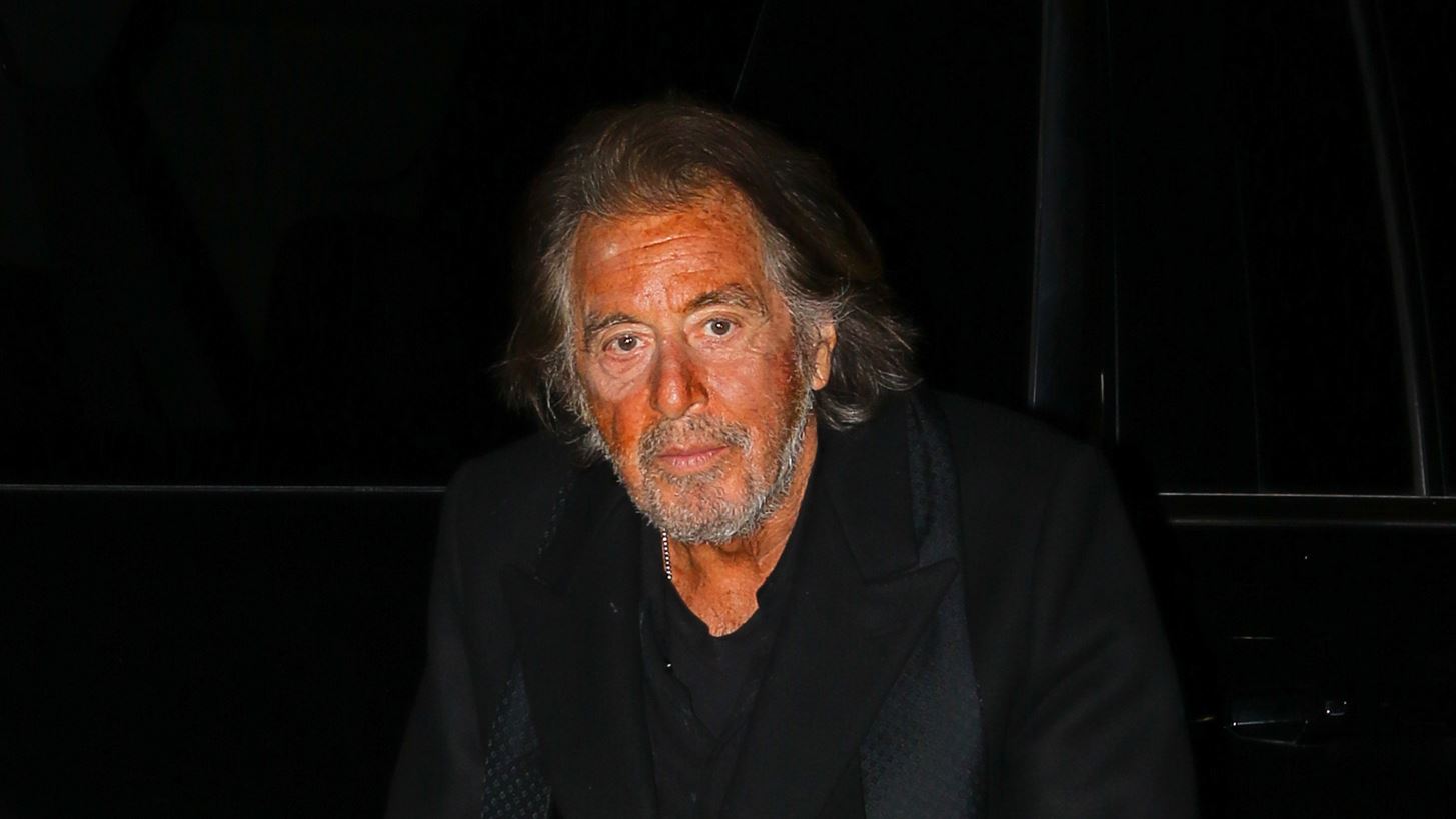 &quot;&#x391;&#x3C1;&#x3BD;&#x3AE;&#x3B8;&#x3B7;&#x3BA;&#x3B1; &#x3BD;&#x3B1; &#x3C0;&#x3B1;&#x3AF;&#x3BE;&#x3C9; &#x3C3;&#x3C4;&#x3BF; Star Wars&quot; | &#x39F; Al Pacino &#x3B1;&#x3C0;&#x3AD;&#x3C1;&#x3C1;&#x3B9;&#x3C8;&#x3B5; &#x3C4;&#x3BF; &#x3C1;&#x3CC;&#x3BB;&#x3BF; &#x3C4;&#x3BF;&#x3C5; Hans Solo &#x3B3;&#x3B9;&#x3B1;&#x3C4;&#x3AF; &#x3B4;&#x3B5;&#x3BD; &#x3BA;&#x3B1;&#x3C4;&#x3B1;&#x3BB;&#x3AC;&#x3B2;&#x3B1;&#x3B9;&#x3BD;&#x3B5; &#x3C4;&#x3BF; &#x3C3;&#x3B5;&#x3BD;&#x3AC;&#x3C1;&#x3B9;&#x3BF;