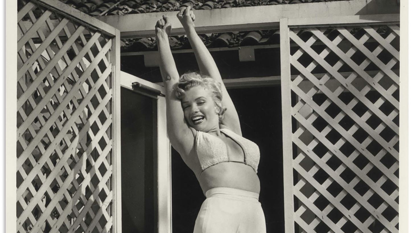 Marilyn Monroe | &#x39F;&#x3B9; &#x3C4;&#x3B5;&#x3BB;&#x3B5;&#x3C5;&#x3C4;&#x3B1;&#x3AF;&#x3B5;&#x3C2; &#x3CE;&#x3C1;&#x3B5;&#x3C2; &#x3B5;&#x3BD;&#x3CC;&#x3C2; &#x3B8;&#x3C1;&#x3CD;&#x3BB;&#x3BF;&#x3C5; &#x3C0;&#x3BF;&#x3C5; &#x3AD;&#x3C6;&#x3C5;&#x3B3;&#x3B5; &#x3B1;&#x3C0;&#x3CC; &#x3C4;&#x3B7; &#x3B6;&#x3C9;&#x3AE; &#x3C3;&#x3B1;&#x3BD; &#x3C3;&#x3AE;&#x3BC;&#x3B5;&#x3C1;&#x3B1;