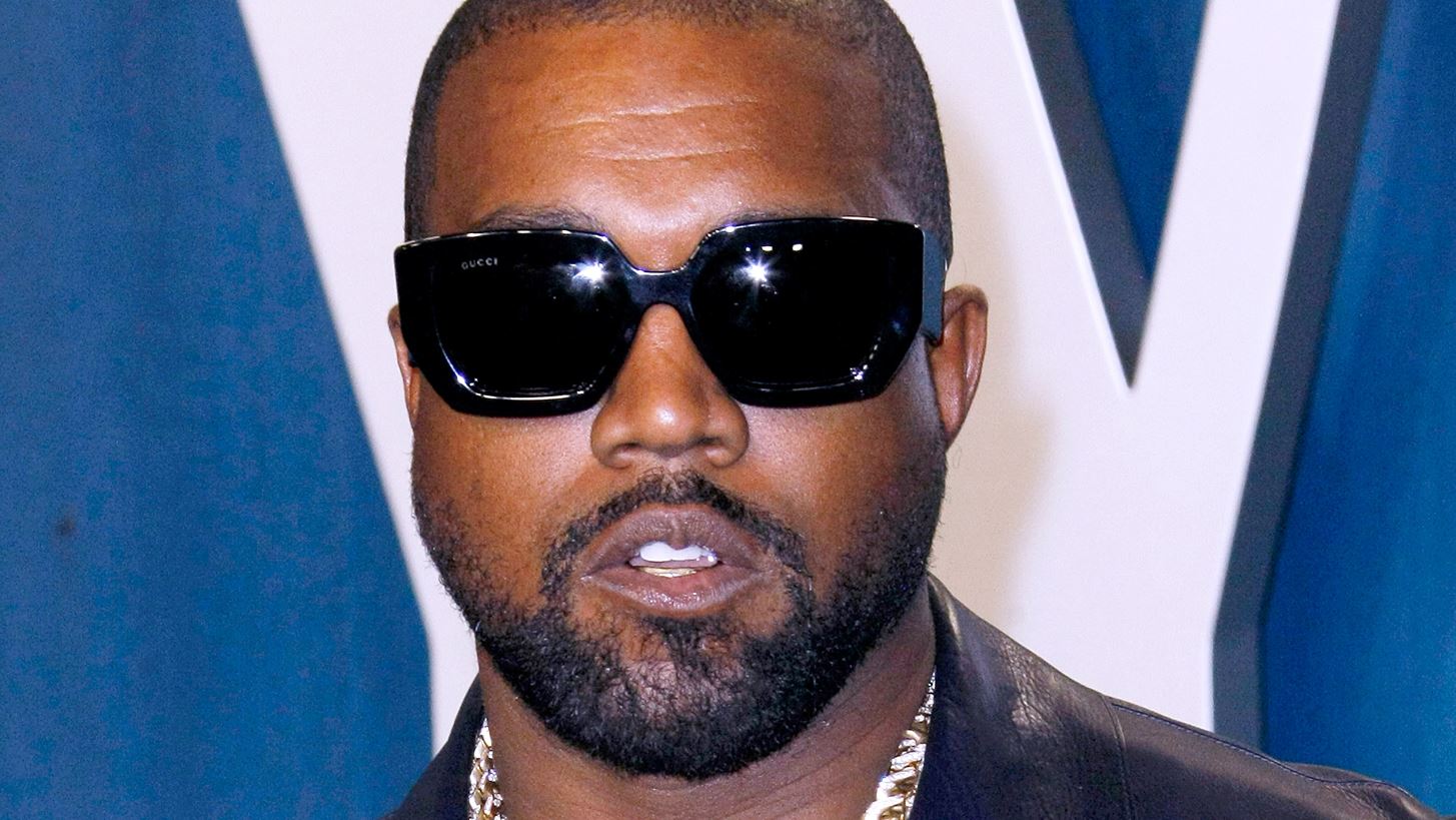 Kanye West | &#x3A3;&#x3B5; &#x3B4;&#x3B7;&#x3BC;&#x3BF;&#x3C0;&#x3C1;&#x3B1;&#x3C3;&#x3AF;&#x3B1; &#x3C4;&#x3B1; &#x3C0;&#x3C1;&#x3C9;&#x3C4;&#x3CC;&#x3C4;&#x3C5;&#x3C0;&#x3B1; Nike Air Yeezy 1