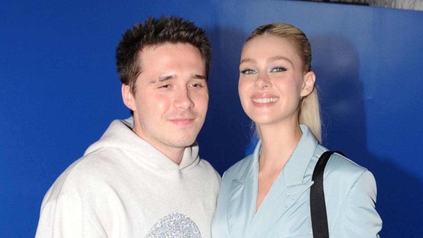 Brooklyn Beckham - Nicola Peltz | &#x39F; &#x3BE;&#x3AD;&#x3B3;&#x3BD;&#x3BF;&#x3B9;&#x3B1;&#x3C3;&#x3C4;&#x3BF;&#x3C2; &#x3BC;&#x3AE;&#x3BD;&#x3B1;&#x3C2; &#x3C4;&#x3BF;&#x3C5; &#x3BC;&#x3AD;&#x3BB;&#x3B9;&#x3C4;&#x3BF;&#x3C2; &#x3C3;&#x3C4;&#x3BF; Saint-Tropez