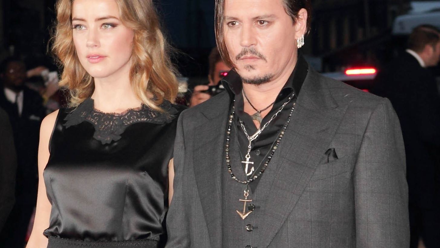 Amber Heard | &#x39F;&#x3B9; &#x3BA;&#x3B1;&#x3C4;&#x3B7;&#x3B3;&#x3BF;&#x3C1;&#x3AF;&#x3B5;&#x3C2; &#x3BA;&#x3B1;&#x3C4;&#x3AC; &#x3C4;&#x3BF;&#x3C5; Johnny Depp &#x3B3;&#x3B9;&#x3B1; &#x3C3;&#x3B5;&#x3BE;&#x3BF;&#x3C5;&#x3B1;&#x3BB;&#x3B9;&#x3BA;&#x3AE; &#x3B2;&#x3AF;&#x3B1; &#x3BA;&#x3B1;&#x3C4;&#x3AC; &#x3C4;&#x3B7; &#x3B4;&#x3B9;&#x3AC;&#x3C1;&#x3BA;&#x3B5;&#x3B9;&#x3B1; &#x3C4;&#x3B7;&#x3C2; &#x3B4;&#x3AF;&#x3BA;&#x3B7;&#x3C2; &#x3B3;&#x3B9;&#x3B1; &#x3C3;&#x3C5;&#x3BA;&#x3BF;&#x3C6;&#x3B1;&#x3BD;&#x3C4;&#x3B9;&#x3BA;&#x3AE; &#x3B4;&#x3C5;&#x3C3;&#x3C6;&#x3AE;&#x3BC;&#x3B9;&#x3C3;&#x3B7;