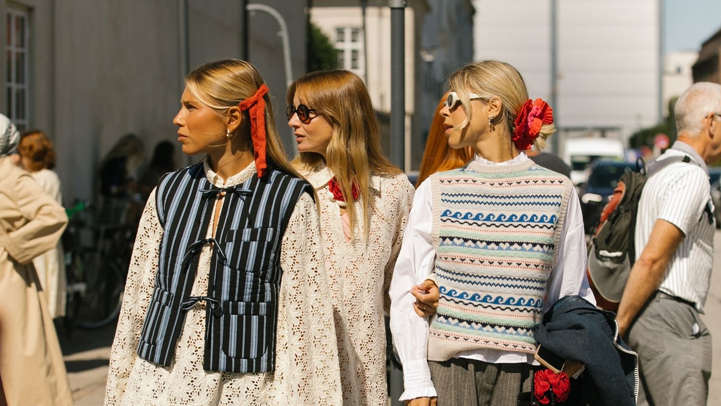 &#x395;&#x3BC;&#x3C0;&#x3BD;&#x3B5;&#x3CD;&#x3C3;&#x3BF;&#x3C5; &#x3B1;&#x3C0;&#x3CC; &#x3C4;&#x3BF; &#x3C3;&#x3BA;&#x3B1;&#x3BD;&#x3B4;&#x3B9;&#x3BD;&#x3B1;&#x3B2;&#x3B9;&#x3BA;&#x3CC; street style &#x3B3;&#x3B9;&#x3B1; &#x3C4;&#x3B1; &#x3C0;&#x3C1;&#x3CE;&#x3C4;&#x3B1; &#x3C6;&#x3B8;&#x3B9;&#x3BD;&#x3BF;&#x3C0;&#x3C9;&#x3C1;&#x3B9;&#x3BD;&#x3AC; looks