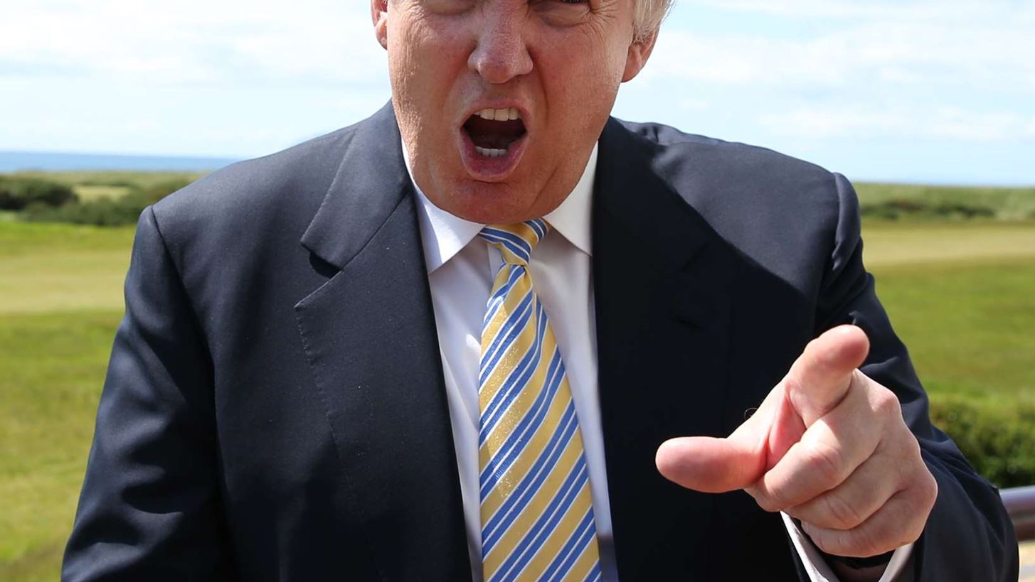 &#x39F; &#x3BA;&#x3BF;&#x3C1;&#x3BF;&#x3BD;&#x3BF;&#x3CA;&#x3CC;&#x3C2; &#x3B2;&#x3BF;&#x3C5;&#x3BB;&#x3B9;&#x3AC;&#x3B6;&#x3B5;&#x3B9; &#x3C4;&#x3B7; &#x3B4;&#x3B7;&#x3BC;&#x3BF;&#x3C4;&#x3B9;&#x3BA;&#x3CC;&#x3C4;&#x3B7;&#x3C4;&#x3B1; &#x3C4;&#x3BF;&#x3C5; Donald Trump