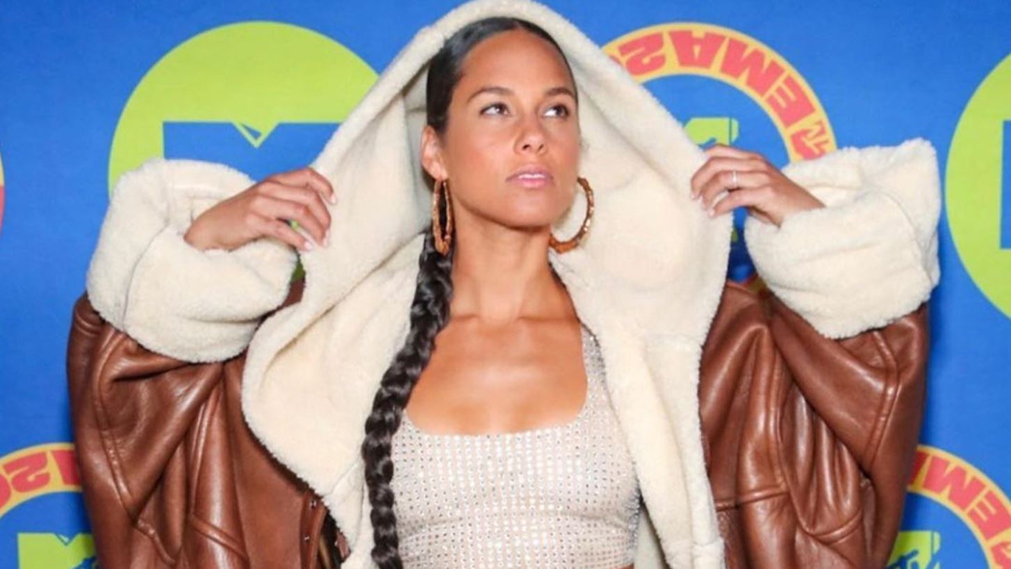 2020 MTV EMAs | &#x39F;&#x3B9; &#x3B5;&#x3BC;&#x3C6;&#x3B1;&#x3BD;&#x3AF;&#x3C3;&#x3B5;&#x3B9;&#x3C2; &#x3C4;&#x3C9;&#x3BD; celebrities