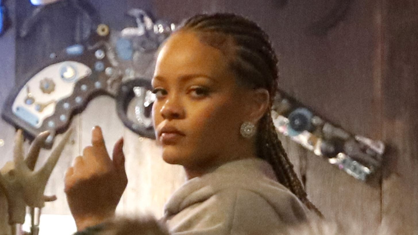 Rihanna - Asap Rocky | &#x39C;&#x3B1;&#x3B6;&#x3AF; &#x3BC;&#x3B5; &#x3C4;&#x3B1; &#x3C0;&#x3B1;&#x3B9;&#x3B4;&#x3B9;&#x3AC; &#x3C4;&#x3BF;&#x3C5;&#x3C2; &#x3C3;&#x3C4;&#x3BF;&#x3BD; &#x3B1;&#x3B3;&#x3B1;&#x3C0;&#x3B7;&#x3BC;&#x3AD;&#x3BD;&#x3BF; &#x3C0;&#x3C1;&#x3BF;&#x3BF;&#x3C1;&#x3B9;&#x3C3;&#x3BC;&#x3CC; &#x3C4;&#x3C9;&#x3BD; &#x3C3;&#x3C4;&#x3B1;&#x3C1;