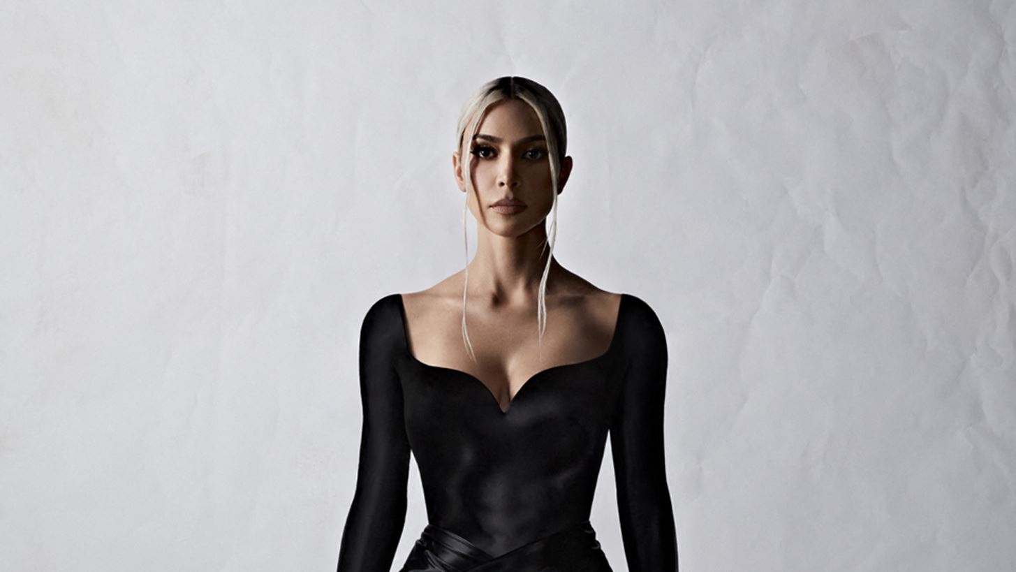 &#x397; Kim Kardashian &#x3C3;&#x3B5; &#x3C1;&#x3CC;&#x3BB;&#x3BF; &#x3B7;&#x3B8;&#x3BF;&#x3C0;&#x3BF;&#x3B9;&#x3BF;&#x3CD; &#x3C3;&#x3B5; &#x3B4;&#x3B7;&#x3BC;&#x3BF;&#x3C6;&#x3B9;&#x3BB;&#x3AE; &#x3C3;&#x3B5;&#x3B9;&#x3C1;&#x3AC;
