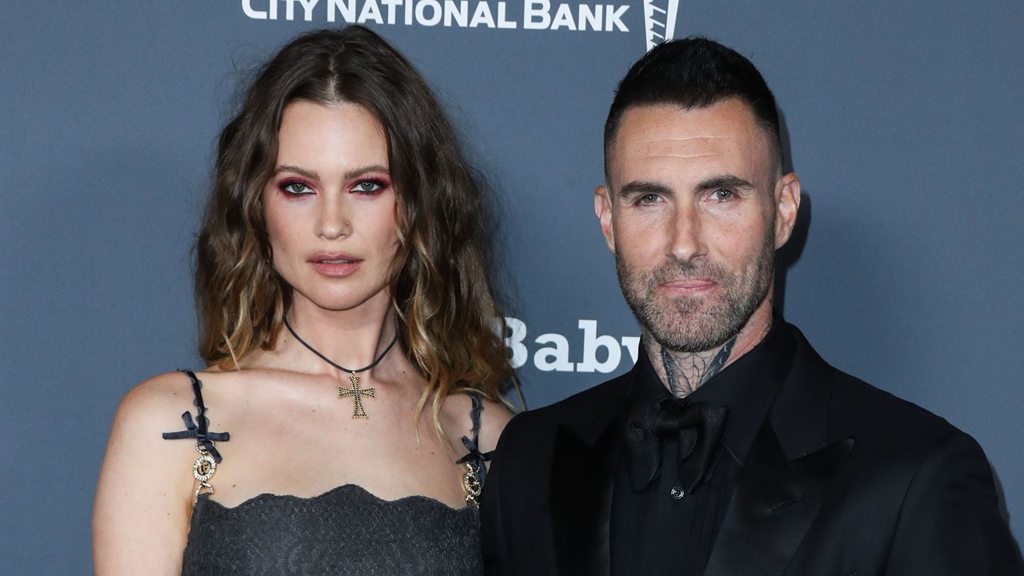 Behati Prinsloo | &#x397; &#x3C0;&#x3C1;&#x3CE;&#x3C4;&#x3B7; &#x3B1;&#x3BD;&#x3AC;&#x3C1;&#x3C4;&#x3B7;&#x3C3;&#x3B7; &#x3C4;&#x3BF;&#x3C5; &#x3BC;&#x3BF;&#x3BD;&#x3C4;&#x3AD;&#x3BB;&#x3BF;&#x3C5; &#x3BC;&#x3B5;&#x3C4;&#x3AC; &#x3C4;&#x3B9;&#x3C2; &#x3BA;&#x3B1;&#x3C4;&#x3B7;&#x3B3;&#x3BF;&#x3C1;&#x3AF;&#x3B5;&#x3C2; &#x3C0;&#x3B5;&#x3C1;&#x3AF; &#x3B1;&#x3C0;&#x3B9;&#x3C3;&#x3C4;&#x3AF;&#x3B1;&#x3C2; &#x3C4;&#x3BF;&#x3C5; Adam Levine