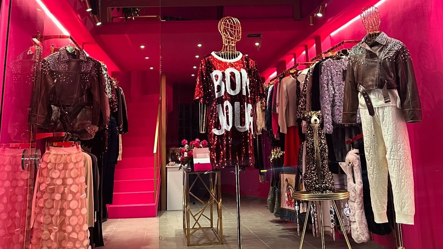 &quot;Mon Cheri&quot; | &#x3A3;&#x3C4;&#x3BF; grand opening &#x3C4;&#x3B7;&#x3C2; &#x3BD;&#x3AD;&#x3B1;&#x3C2; boutique &#x3C3;&#x3C4;&#x3B1; &#x3B2;&#x3CC;&#x3C1;&#x3B5;&#x3B9;&#x3B1; &#x3C0;&#x3C1;&#x3BF;&#x3AC;&#x3C3;&#x3C4;&#x3B5;&#x3B9;&#x3B1; &#x3C4;&#x3B7;&#x3C2; &#x391;&#x3B8;&#x3AE;&#x3BD;&#x3B1;&#x3C2;