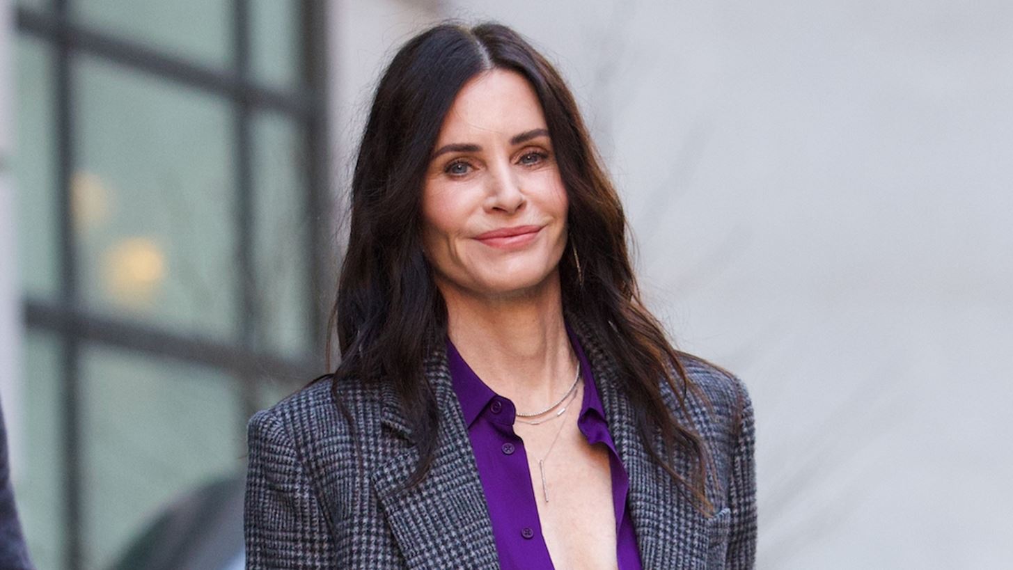 &quot;&#x388;&#x3C7;&#x3BF;&#x3C5;&#x3BD; &#x3C0;&#x3B5;&#x3C1;&#x3AC;&#x3C3;&#x3B5;&#x3B9; 20 &#x3C7;&#x3C1;&#x3CC;&#x3BD;&#x3B9;&#x3B1; &#x3B1;&#x3C0;&#x3CC; &#x3C4;&#x3BF; &#x3C6;&#x3B9;&#x3BD;&#x3AC;&#x3BB;&#x3B5; &#x3C4;&#x3C9;&#x3BD; Friends&quot; | &#x397; Courteney Cox &#x3C4;&#x3AF;&#x3BC;&#x3B7;&#x3C3;&#x3B5; &#x3C4;&#x3B7;&#x3BD; &#x3B5;&#x3C0;&#x3AD;&#x3C4;&#x3B5;&#x3B9;&#x3BF;
