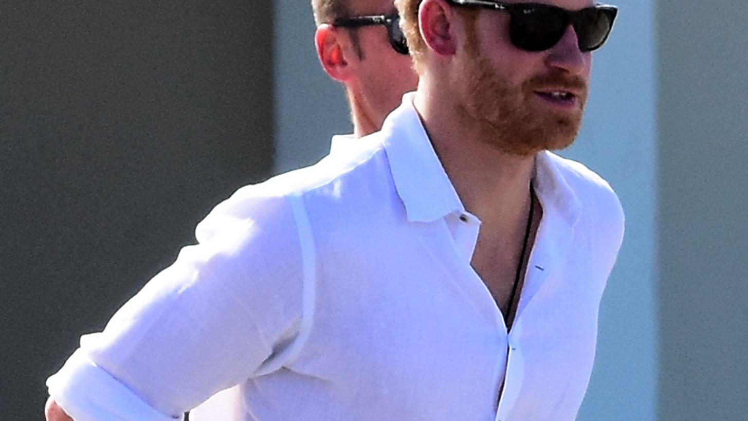 &#x39F; &#x3C0;&#x3C1;&#x3AF;&#x3B3;&#x3BA;&#x3B9;&#x3C0;&#x3B1;&#x3C2; Harry &#x3BC;&#x3B9;&#x3BB;&#x3AC; &#x3B3;&#x3B9;&#x3B1; &#x3C4;&#x3BF; &#x3C0;&#x3CE;&#x3C2; &#x3B5;&#x3AF;&#x3BD;&#x3B1;&#x3B9; &#x3BD;&#x3B1; &#x3C0;&#x3B5;&#x3C1;&#x3BD;&#x3AC;&#x3C2; &#x3C4;&#x3B9;&#x3C2; &#x3B7;&#x3BC;&#x3AD;&#x3C1;&#x3B5;&#x3C2; &#x3C3;&#x3BF;&#x3C5; &#x3C3;&#x3C4;&#x3BF; &#x3C0;&#x3B1;&#x3BB;&#x3AC;&#x3C4;&#x3B9; &#x3C4;&#x3BF;&#x3C5; Buckingham