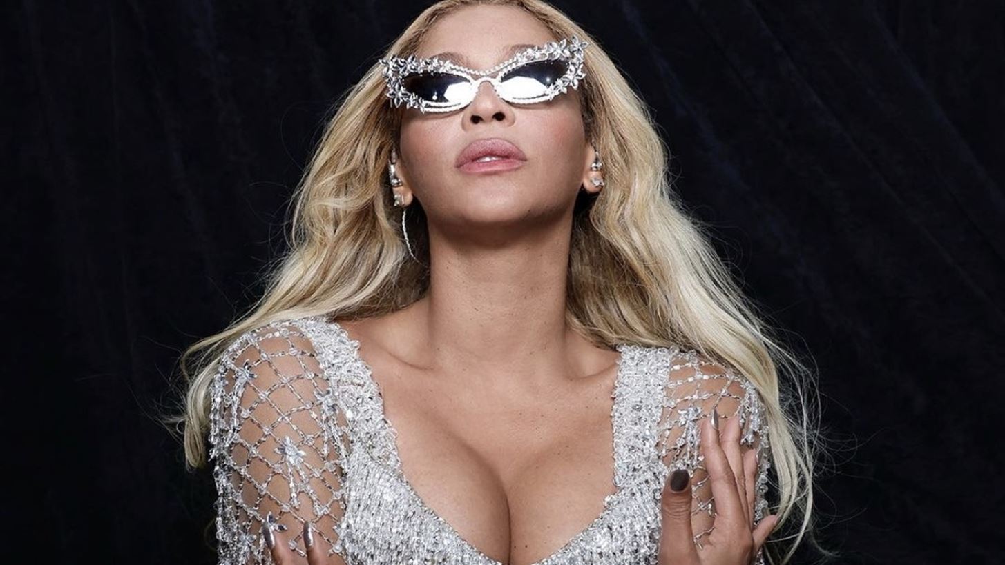 Beyonc&#xE9; | &#x3A4;&#x3BF; &#x3BD;&#x3AD;&#x3BF; &#x3C4;&#x3B7;&#x3C2; &#x3BA;&#x3AD;&#x3C1;&#x3B9;&#x3BD;&#x3BF; &#x3BF;&#x3BC;&#x3BF;&#x3AF;&#x3C9;&#x3BC;&#x3B1; &#x3C0;&#x3C1;&#x3BF;&#x3BA;&#x3AC;&#x3BB;&#x3B5;&#x3C3;&#x3B5; &#x3B1;&#x3BD;&#x3C4;&#x3B9;&#x3B4;&#x3C1;&#x3AC;&#x3C3;&#x3B5;&#x3B9;&#x3C2;