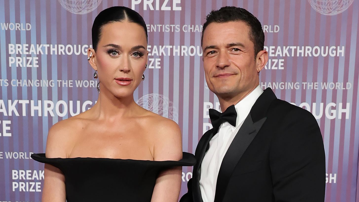 &#x39F; Orlando Bloom &#x3C3;&#x3B5; &#x3BC;&#x3AF;&#x3B1; &#x3C3;&#x3C0;&#x3AC;&#x3BD;&#x3B9;&#x3B1; &#x3B5;&#x3BE;&#x3BF;&#x3BC;&#x3BF;&#x3BB;&#x3CC;&#x3B3;&#x3B7;&#x3C3;&#x3B7; &#x3B3;&#x3B9;&#x3B1; &#x3C4;&#x3B7; &#x3B3;&#x3C5;&#x3BD;&#x3B1;&#x3AF;&#x3BA;&#x3B1; &#x3C4;&#x3B7;&#x3C2; &#x3B6;&#x3C9;&#x3AE;&#x3C2; &#x3C4;&#x3BF;&#x3C5;, Katy Perry