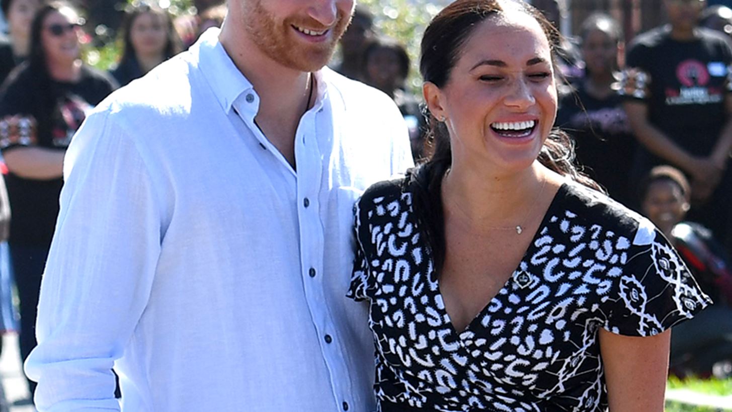 &#x3A0;&#x3CC;&#x3C4;&#x3B5; &#x3BE;&#x3B5;&#x3BA;&#x3AF;&#x3BD;&#x3B7;&#x3C3;&#x3B5; &#x3B7; &#x3BA;&#x3C1;&#x3AF;&#x3C3;&#x3B7; &#x3C3;&#x3C4;&#x3B9;&#x3C2; &#x3C3;&#x3C7;&#x3AD;&#x3C3;&#x3B5;&#x3B9;&#x3C2; &#x3C4;&#x3C9;&#x3BD; Meghan Markle &#x3BA;&#x3B1;&#x3B9; &#x3C0;&#x3C1;&#x3AF;&#x3B3;&#x3BA;&#x3B9;&#x3C0;&#x3B1; Harry &#x3BC;&#x3B5; &#x3C4;&#x3BF; &#x3C0;&#x3B1;&#x3BB;&#x3AC;&#x3C4;&#x3B9;;