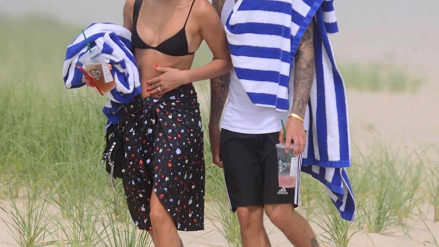 Justin Bieber-Hailey Baldwin: &#x3A0;&#x3BF;&#x3CD; &#x3C4;&#x3BF;&#x3C5;&#x3C2; &#x3B5;&#x3BD;&#x3C4;&#x3CC;&#x3C0;&#x3B9;&#x3C3;&#x3B5; &#x3BF; &#x3C6;&#x3C9;&#x3C4;&#x3BF;&#x3B3;&#x3C1;&#x3B1;&#x3C6;&#x3B9;&#x3BA;&#x3CC;&#x3C2; &#x3C6;&#x3B1;&#x3BA;&#x3CC;&#x3C2;;