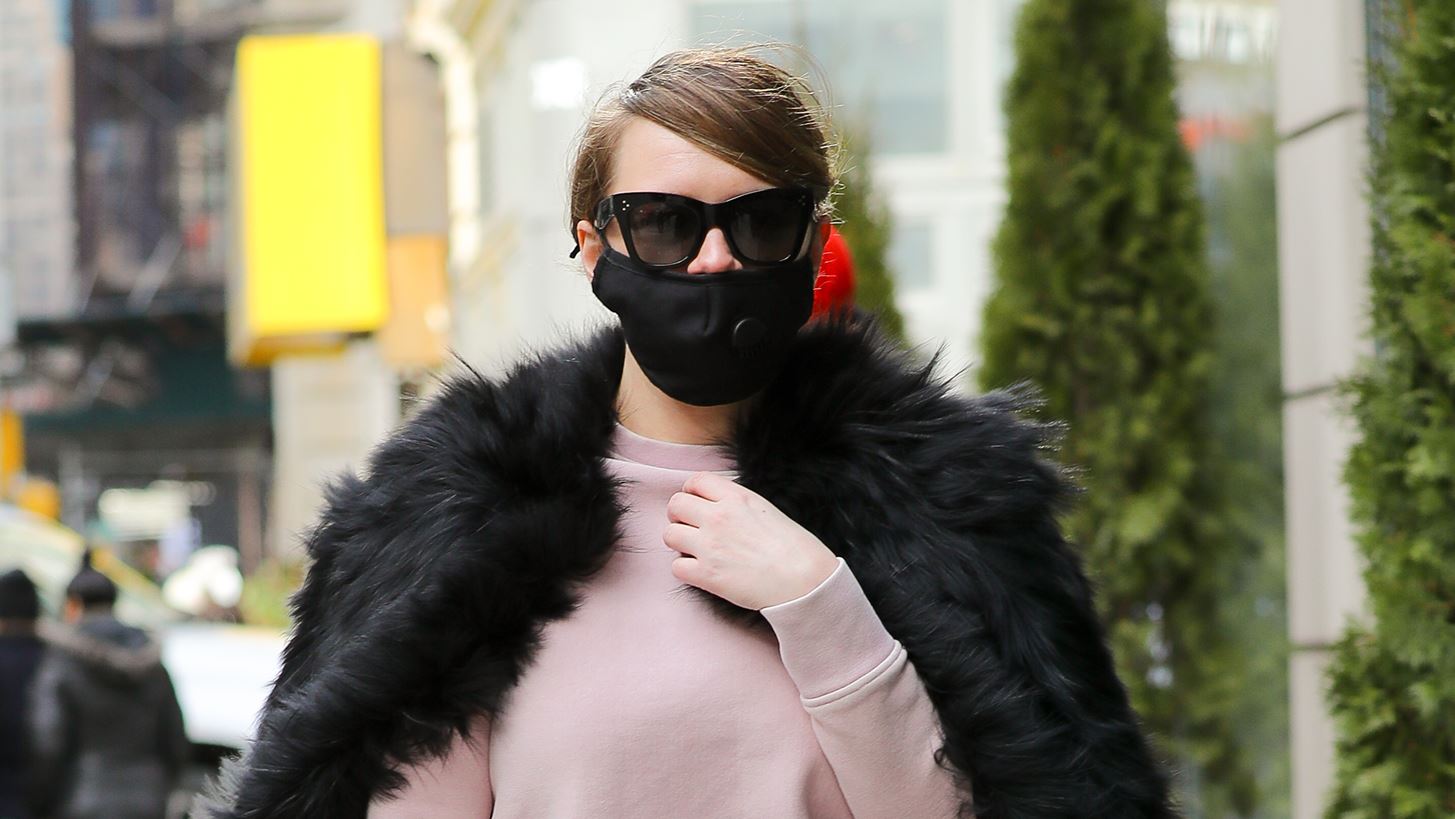 Anna Delvey | &#x397; &#x3BD;&#x3AD;&#x3B1; &#x3BA;&#x3B1;&#x3C1;&#x3B9;&#x3AD;&#x3C1;&#x3B1; &#x3C3;&#x3C4;&#x3BF;&#x3BD; &#x3C7;&#x3CE;&#x3C1;&#x3BF; &#x3C4;&#x3B7;&#x3C2; &#x3C4;&#x3AD;&#x3C7;&#x3BD;&#x3B7;&#x3C2; &#x3C0;&#x3BF;&#x3C5; &#x3B1;&#x3BD;&#x3BF;&#x3AF;&#x3B3;&#x3B5;&#x3C4;&#x3B1;&#x3B9; &#x3BC;&#x3C0;&#x3C1;&#x3BF;&#x3C3;&#x3C4;&#x3AC; &#x3C4;&#x3B7;&#x3C2;