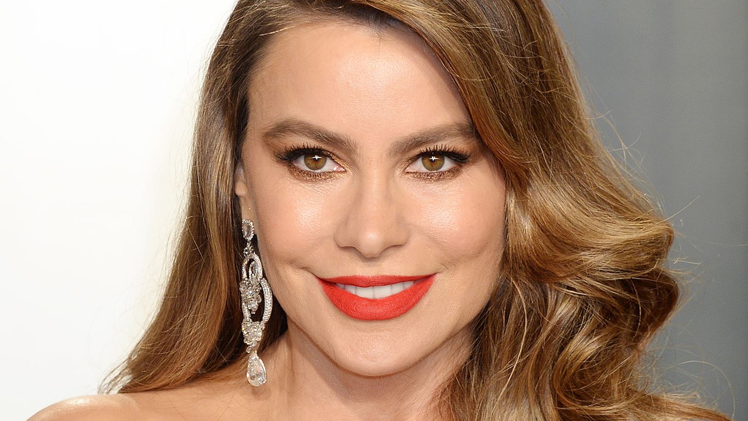 Sofia Vergara | &#x39F; &#x3C4;&#x3C1;&#x3CC;&#x3C0;&#x3BF;&#x3C2; &#x3C0;&#x3BF;&#x3C5; &#x3B2;&#x3C1;&#x3AE;&#x3BA;&#x3B5; &#x3B3;&#x3B9;&#x3B1; &#x3BD;&#x3B1; &#x3BE;&#x3B5;&#x3C0;&#x3B5;&#x3C1;&#x3AC;&#x3C3;&#x3B5;&#x3B9; &#x3C4;&#x3BF;&#x3BD; &#x3C7;&#x3C9;&#x3C1;&#x3B9;&#x3C3;&#x3BC;&#x3CC; &#x3C4;&#x3B7;&#x3C2;