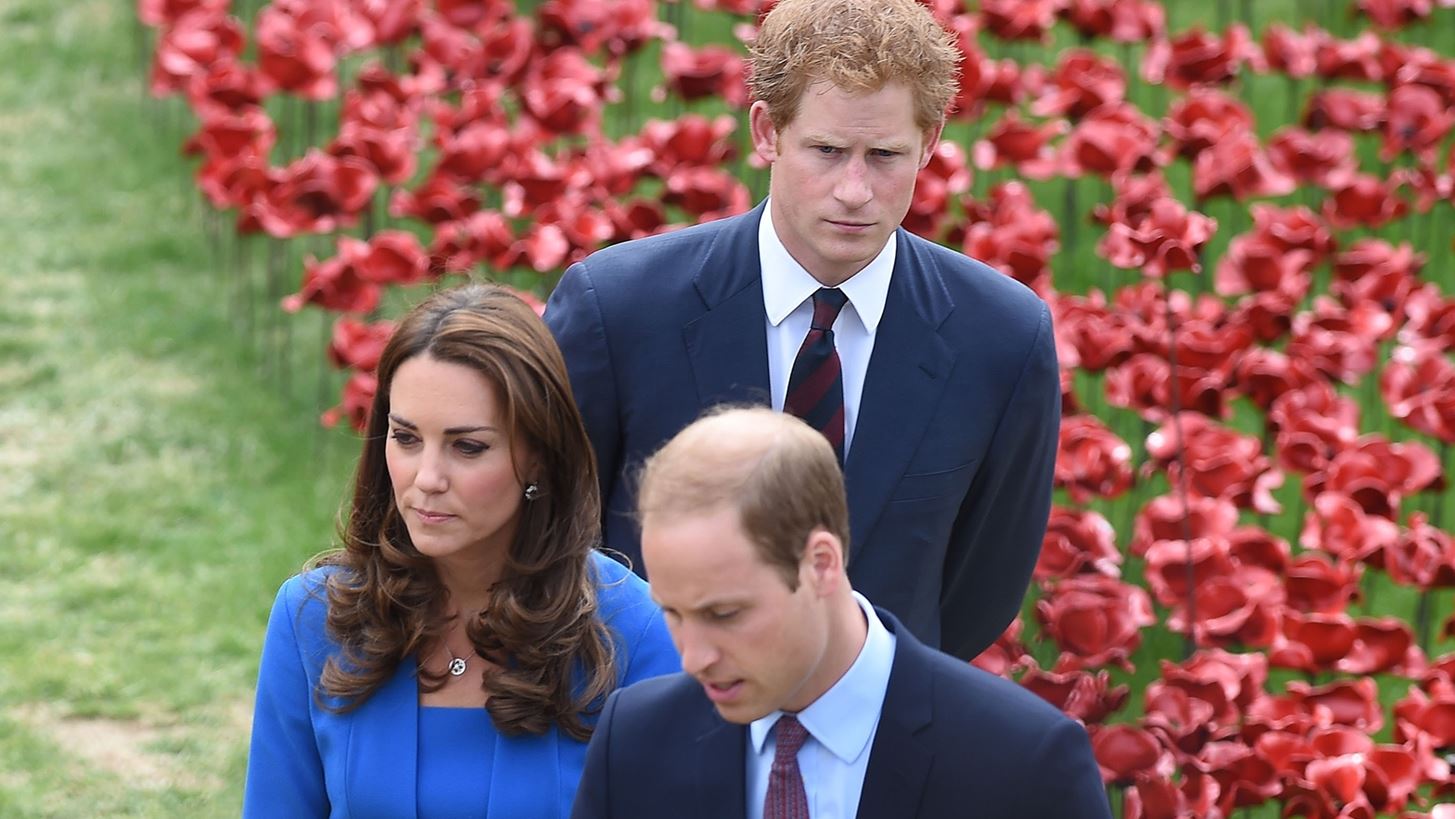 &#x397; Kate Middleton &#x3B5;&#x3AF;&#x3BD;&#x3B1;&#x3B9; &#x3C0;&#x3BB;&#x3B7;&#x3B3;&#x3C9;&#x3BC;&#x3AD;&#x3BD;&#x3B7; &#x3B1;&#x3C0;&#x3CC; &#x3C4;&#x3B7; &#x3C3;&#x3C5;&#x3BC;&#x3C0;&#x3B5;&#x3C1;&#x3B9;&#x3C6;&#x3BF;&#x3C1;&#x3AC; &#x3C4;&#x3BF;&#x3C5; Harry &#x3B5;&#x3BE;&#x3B1;&#x3B9;&#x3C4;&#x3AF;&#x3B1;&#x3C2; &#x3C4;&#x3BF;&#x3C5; &#x3BD;&#x3C4;&#x3BF;&#x3BA;&#x3B9;&#x3BC;&#x3B1;&#x3BD;&#x3C4;&#x3AD;&#x3C1;