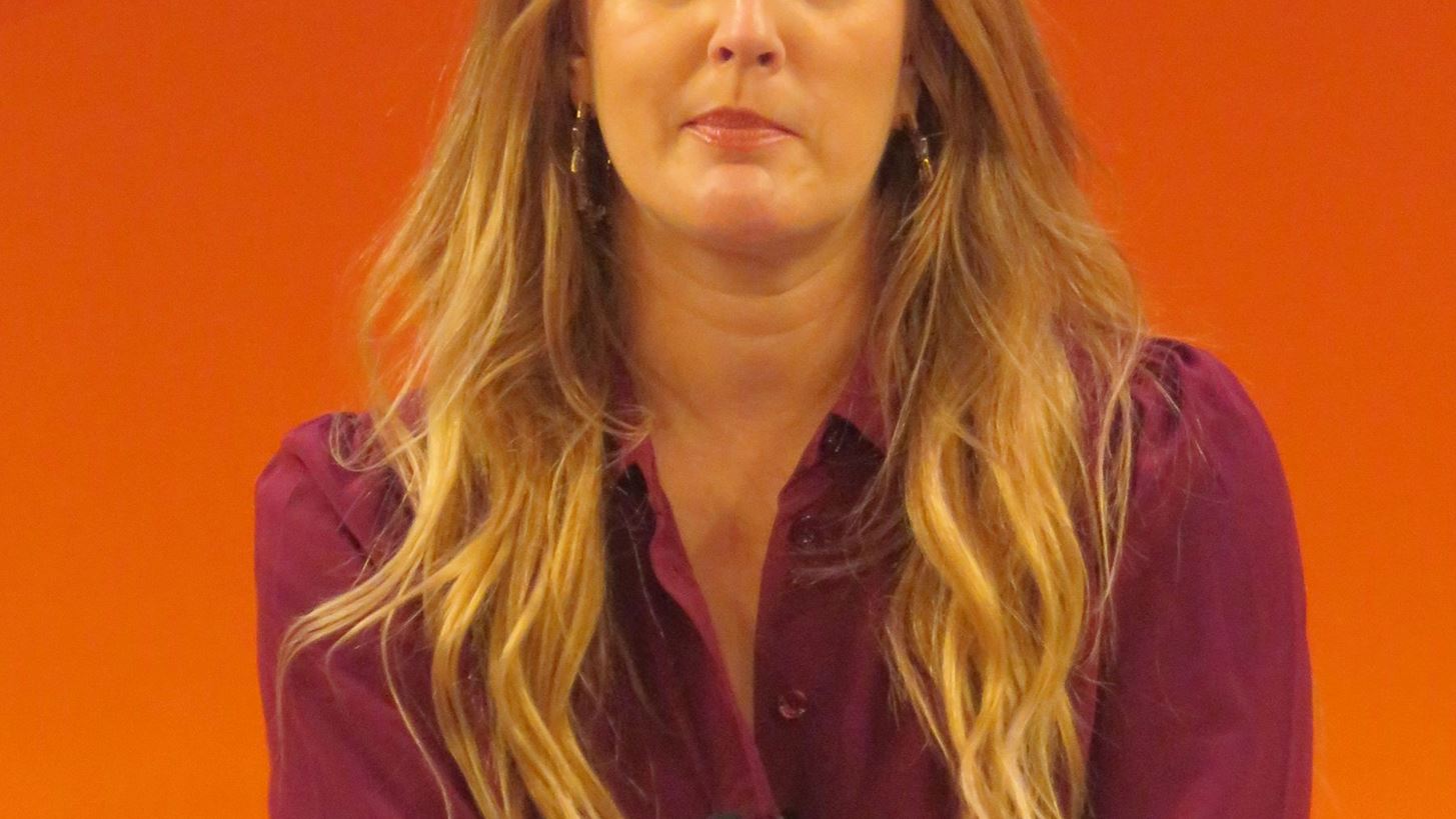 &quot;&#x3A0;&#x3BF;&#x3BD;&#x3AC;&#x3B5;&#x3B9; &#x3C0;&#x3BF;&#x3BB;&#x3CD;&quot; | &#x397; Drew Barrymore &#x3BC;&#x3AF;&#x3BB;&#x3B7;&#x3C3;&#x3B5; &#x3B3;&#x3B9;&#x3B1; &#x3C4;&#x3BF; &quot;ghosting&quot; &#x3C0;&#x3BF;&#x3C5; &#x3B2;&#x3AF;&#x3C9;&#x3C3;&#x3B5; &#x3CC;&#x3C4;&#x3B1;&#x3BD; &#x3B1;&#x3C0;&#x3BF;&#x3C6;&#x3AC;&#x3C3;&#x3B9;&#x3C3;&#x3B5; &#x3BD;&#x3B1; &#x3B2;&#x3B3;&#x3B5;&#x3B9; &#x3BE;&#x3B1;&#x3BD;&#x3AC; &#x3C1;&#x3B1;&#x3BD;&#x3C4;&#x3B5;&#x3B2;&#x3BF;&#x3CD;