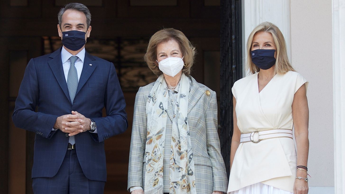 &#x392;&#x3B1;&#x3C3;&#x3AF;&#x3BB;&#x3B9;&#x3C3;&#x3C3;&#x3B1; &#x3A3;&#x3BF;&#x3C6;&#x3AF;&#x3B1; | &#x397; &#x3C3;&#x3C5;&#x3BD;&#x3AC;&#x3BD;&#x3C4;&#x3B7;&#x3C3;&#x3B7; &#x3BC;&#x3B5; &#x3C4;&#x3BF;&#x3BD; &#x39A;&#x3C5;&#x3C1;&#x3B9;&#x3AC;&#x3BA;&#x3BF; &#x3BA;&#x3B1;&#x3B9; &#x3C4;&#x3B7; &#x39C;&#x3B1;&#x3C1;&#x3AD;&#x3B2;&#x3B1; &#x39C;&#x3B7;&#x3C4;&#x3C3;&#x3BF;&#x3C4;&#x3AC;&#x3BA;&#x3B7; &#x3BA;&#x3B1;&#x3B9; &#x3BF;&#x3B9; &#x3B5;&#x3BD;&#x3B4;&#x3C5;&#x3BC;&#x3B1;&#x3C4;&#x3BF;&#x3BB;&#x3BF;&#x3B3;&#x3B9;&#x3BA;&#x3AD;&#x3C2; &#x3B5;&#x3C0;&#x3B9;&#x3BB;&#x3BF;&#x3B3;&#x3AD;&#x3C2; &#x3C4;&#x3C9;&#x3BD; &#x3BA;&#x3C5;&#x3C1;&#x3B9;&#x3CE;&#x3BD;